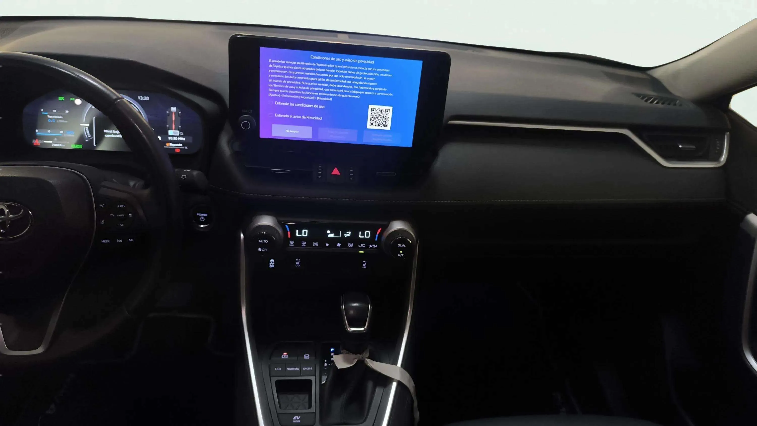 Toyota RAV4 2.5l 220H Advance - foto 10
