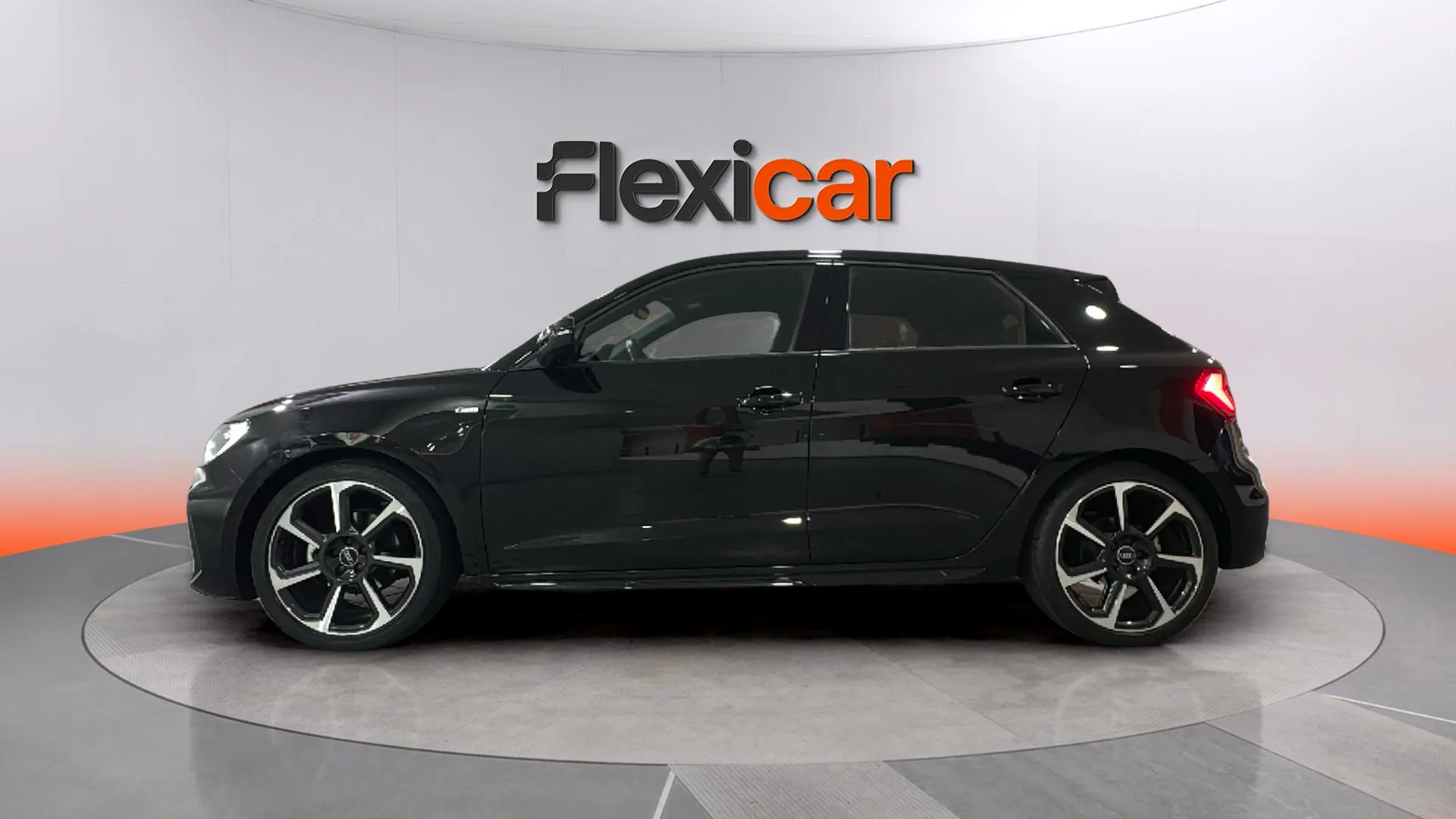 Audi A1 Sportback 30 TFSI - foto 4