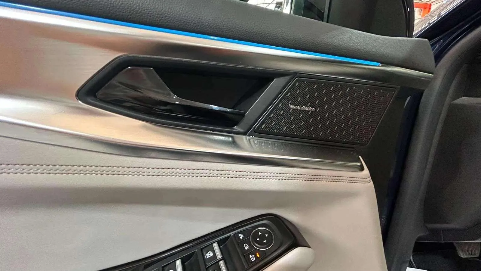 Renault Espace Iconic E-Tech full hybrid - foto 31