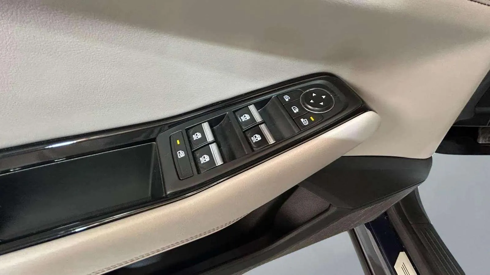 Renault Espace Iconic E-Tech full hybrid - foto 32