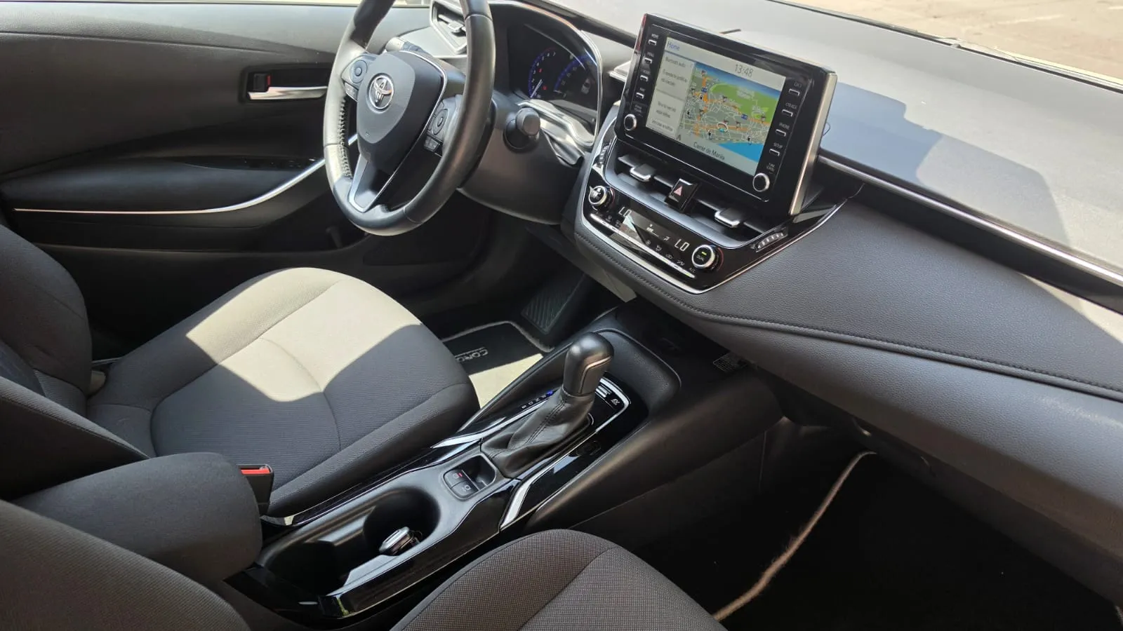 Toyota Corolla 1.8 125H Active Tech E-CVT Sedan - foto 13