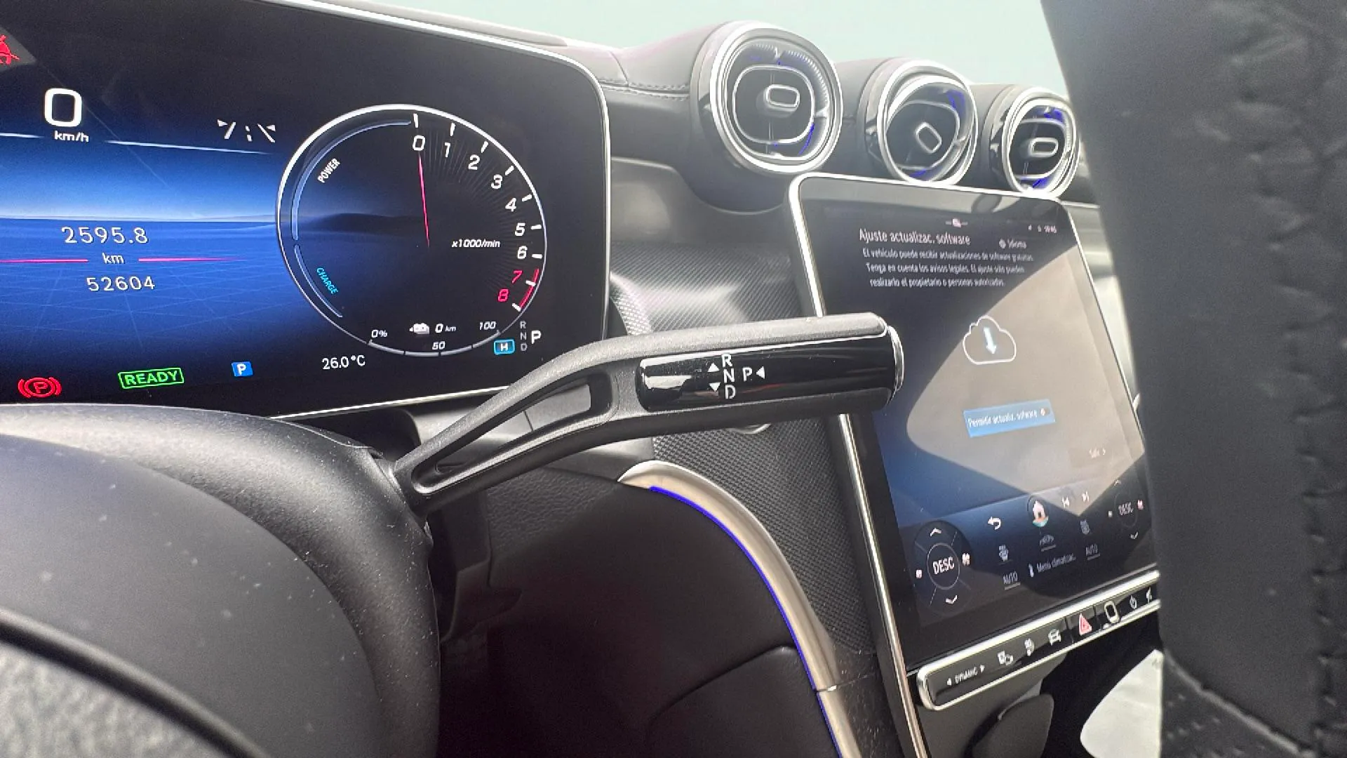 Mercedes-Benz GLC 300 e 4MATIC - foto 12