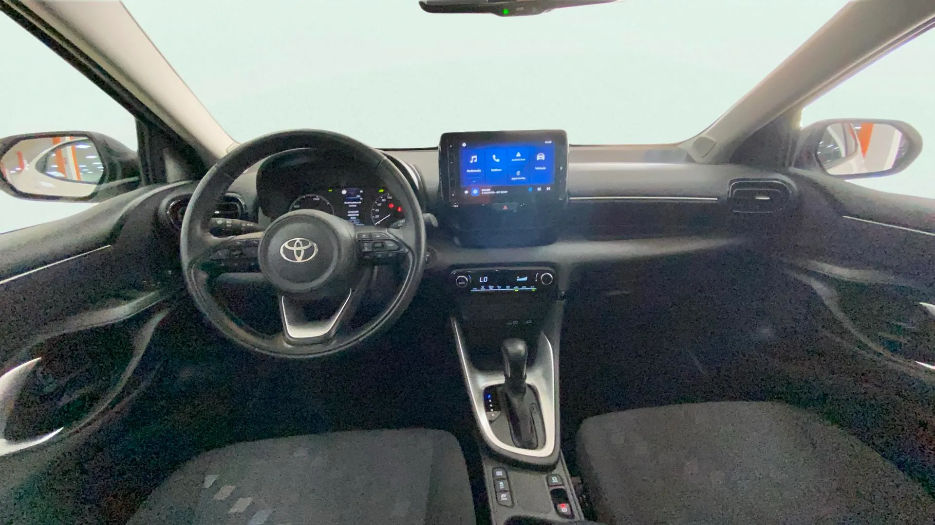 Toyota Yaris 1.5 120H Active Plus - foto 13
