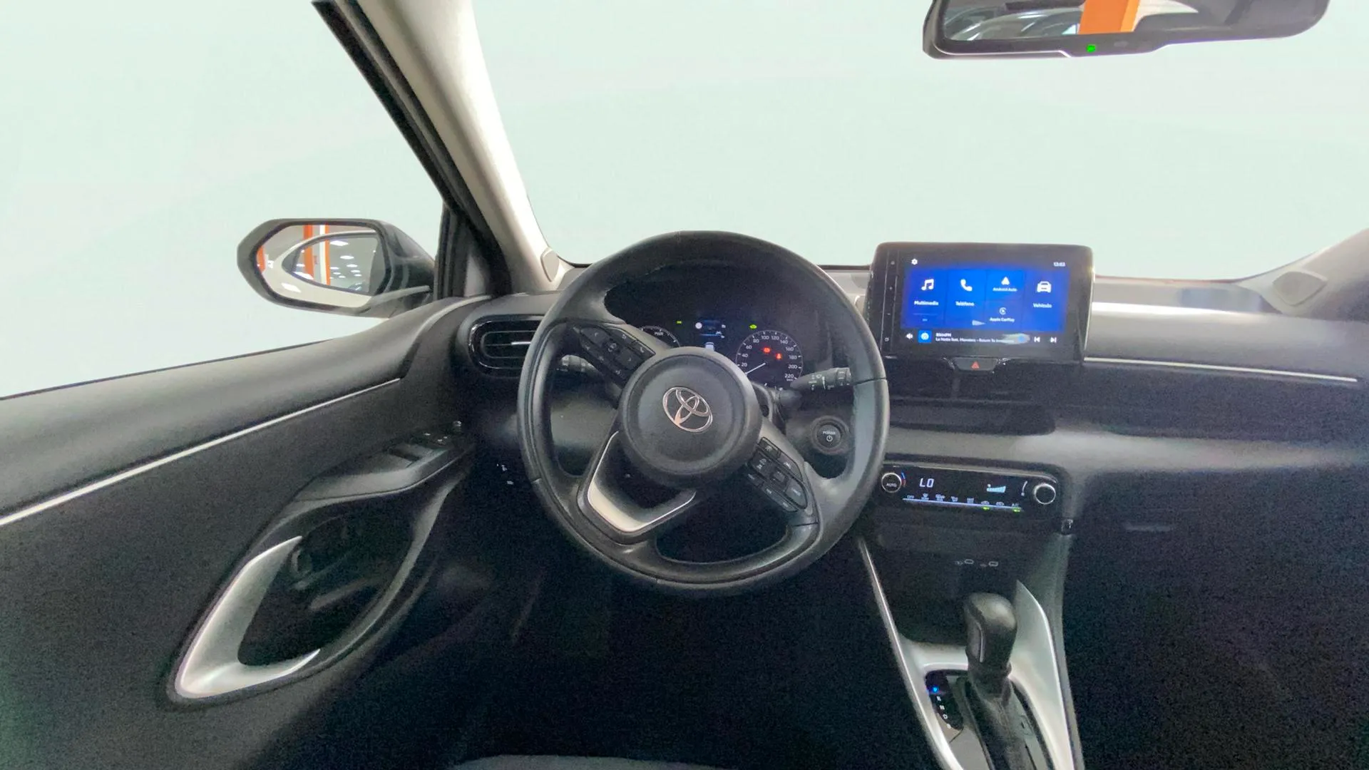 Toyota Yaris 1.5 120H Active Plus - foto 7