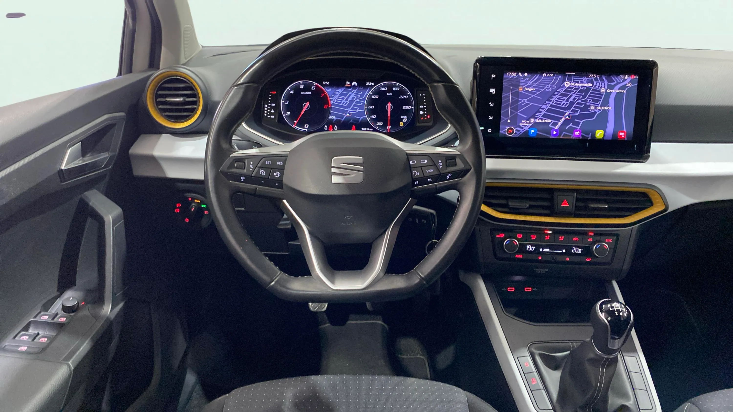 SEAT Arona 1.0 TSI Style Plus - foto 15