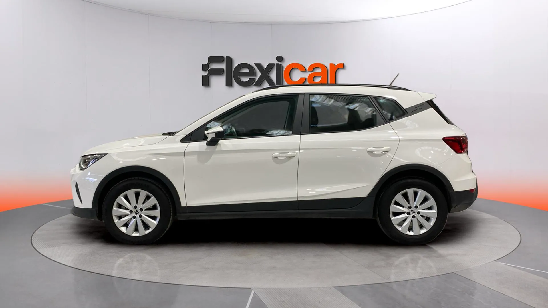 SEAT Arona 1.0 TSI Style Plus - foto 5
