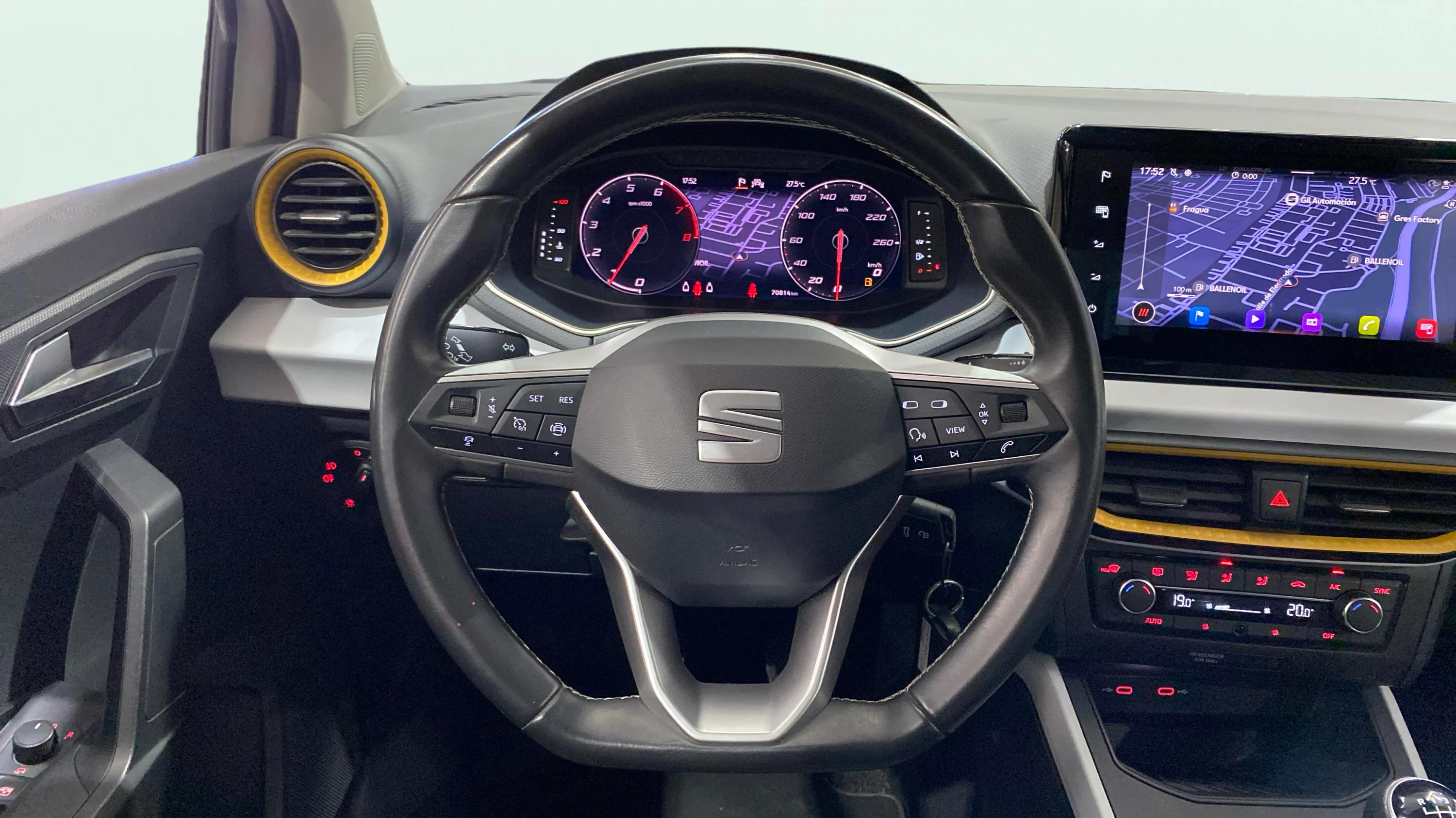 SEAT Arona 1.0 TSI Style Plus - foto 18