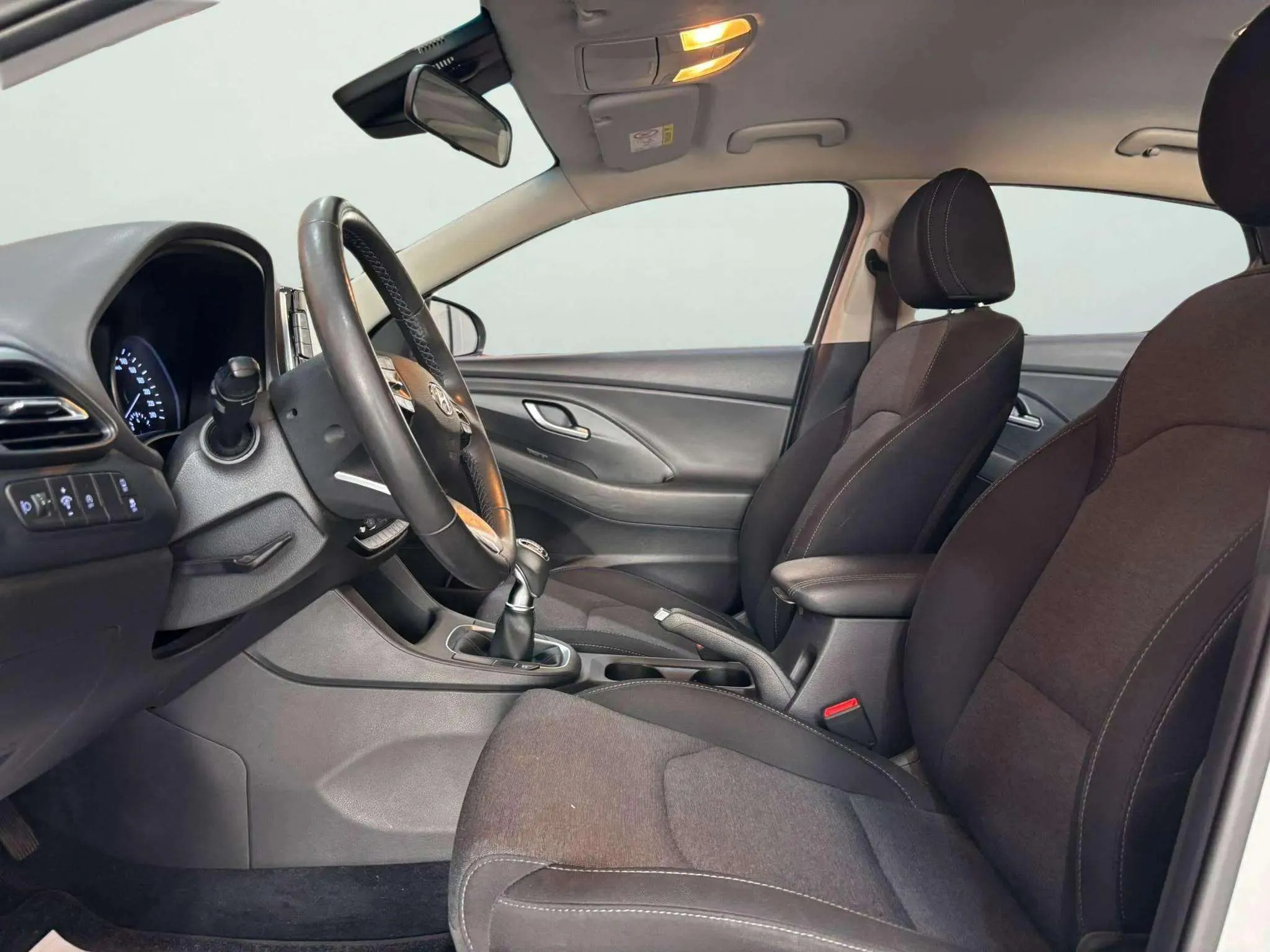 Hyundai i30 1.0 T-GDi 48V Klass Fastback - foto 8