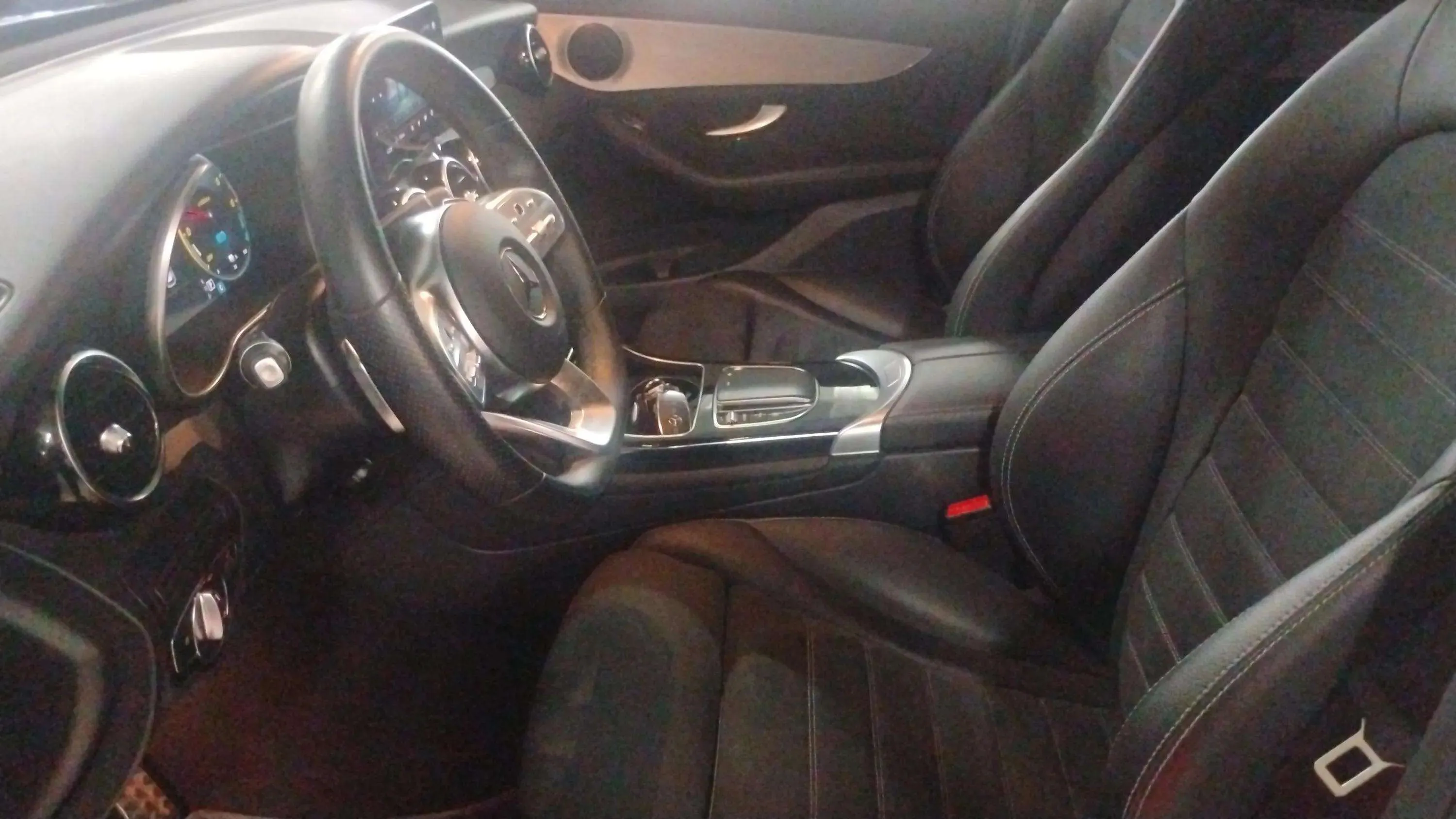 Mercedes-Benz GLC 300 de 4MATIC - foto 7
