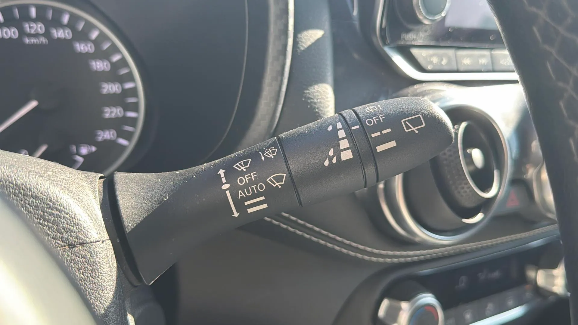 Nissan Juke DIG-T Acenta - foto 18