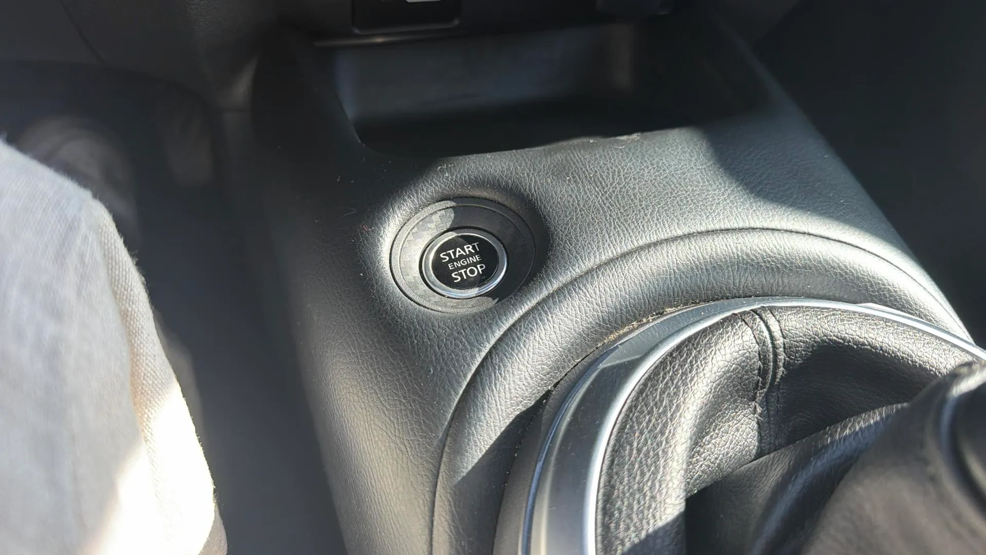 Nissan Juke DIG-T Acenta - foto 26