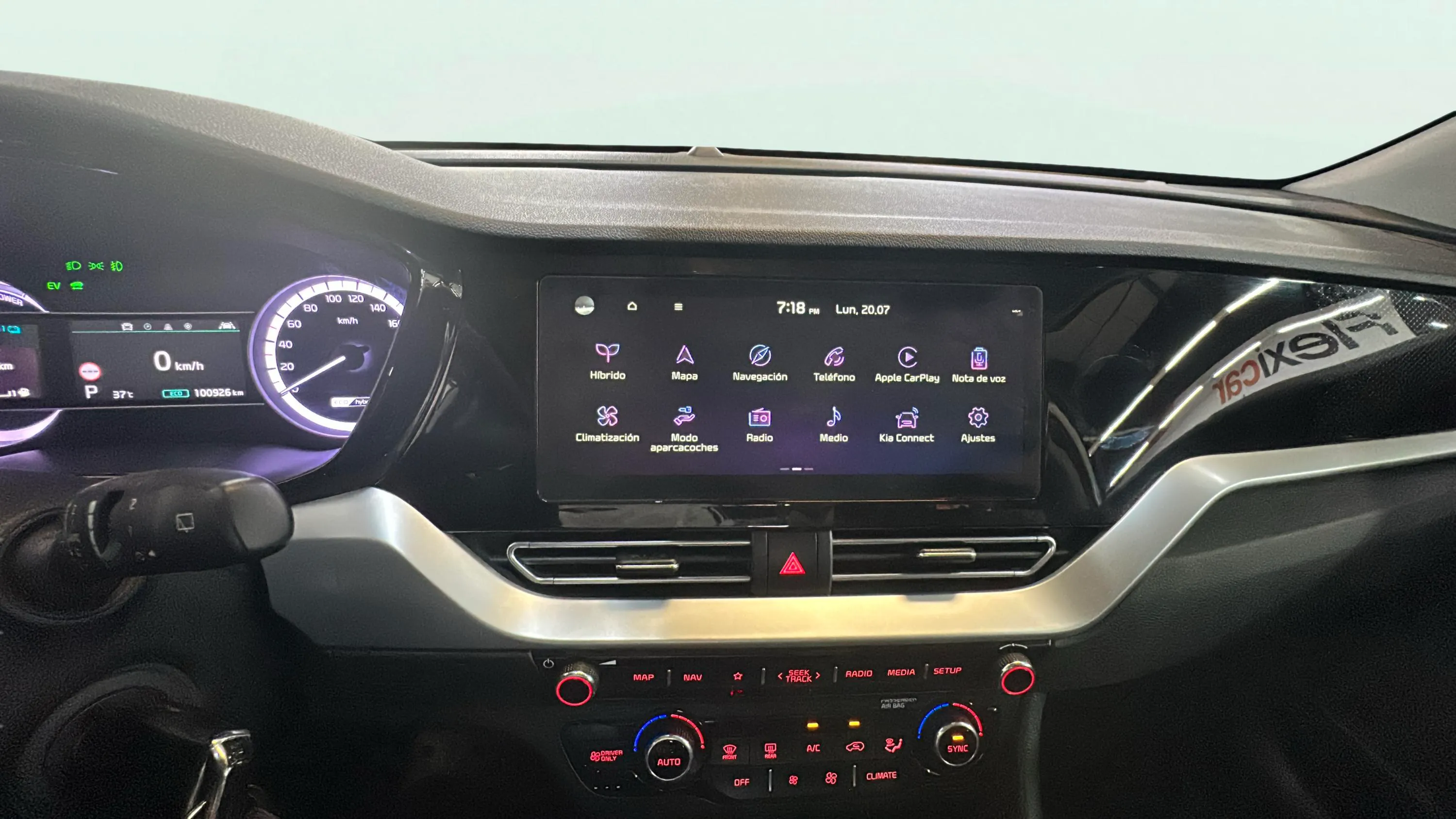 Kia Niro 1.6 GDi HEV Concept - foto 24