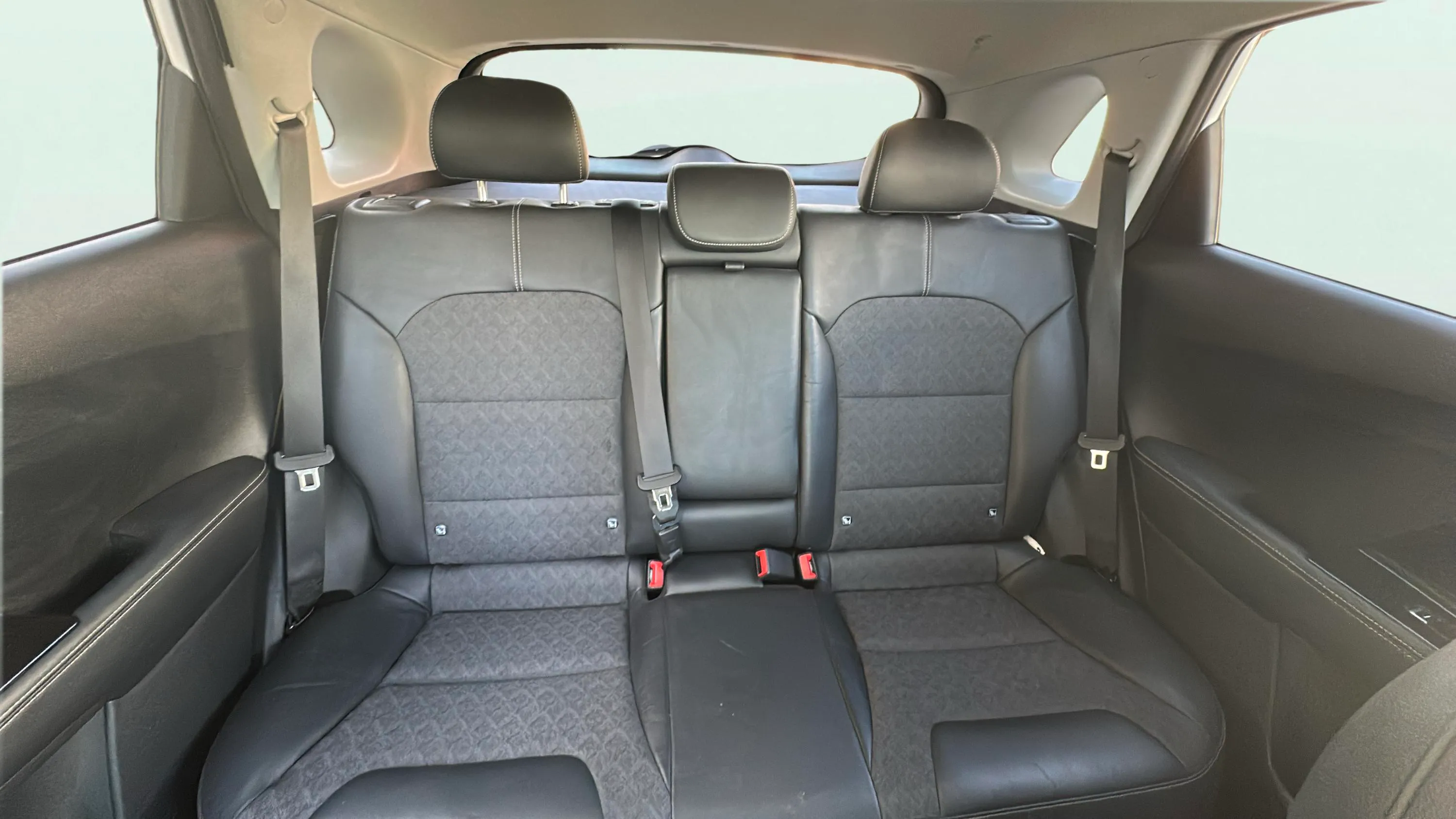 Kia Niro 1.6 GDi HEV Concept - foto 11