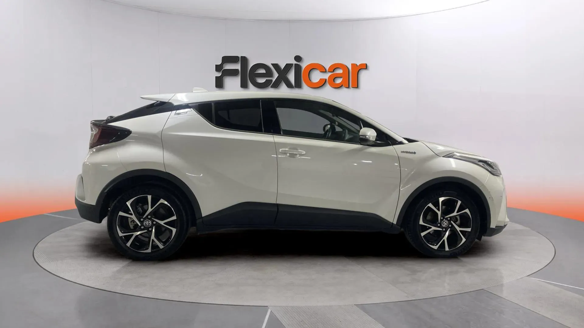 Toyota C-HR 1.8 125H Advance - foto 8