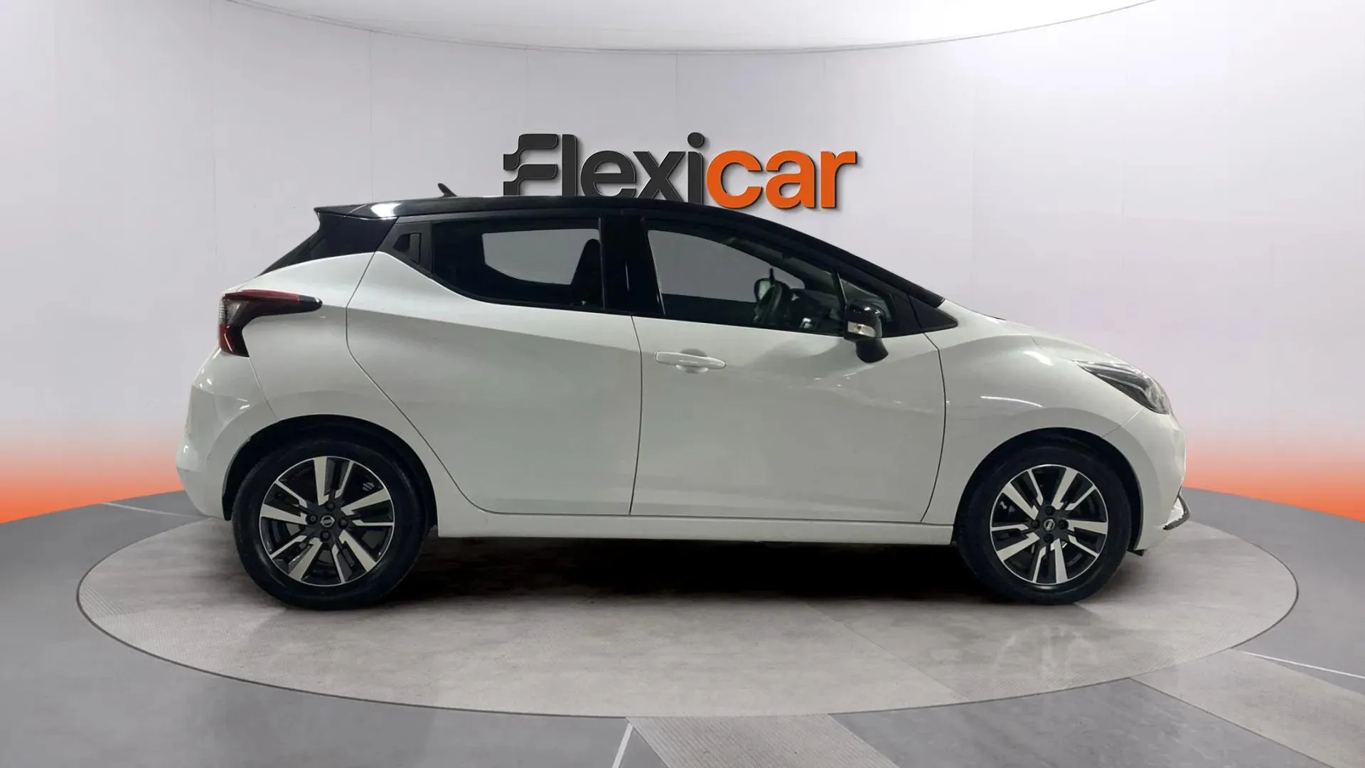 Nissan Micra 1.0G Acenta - foto 8