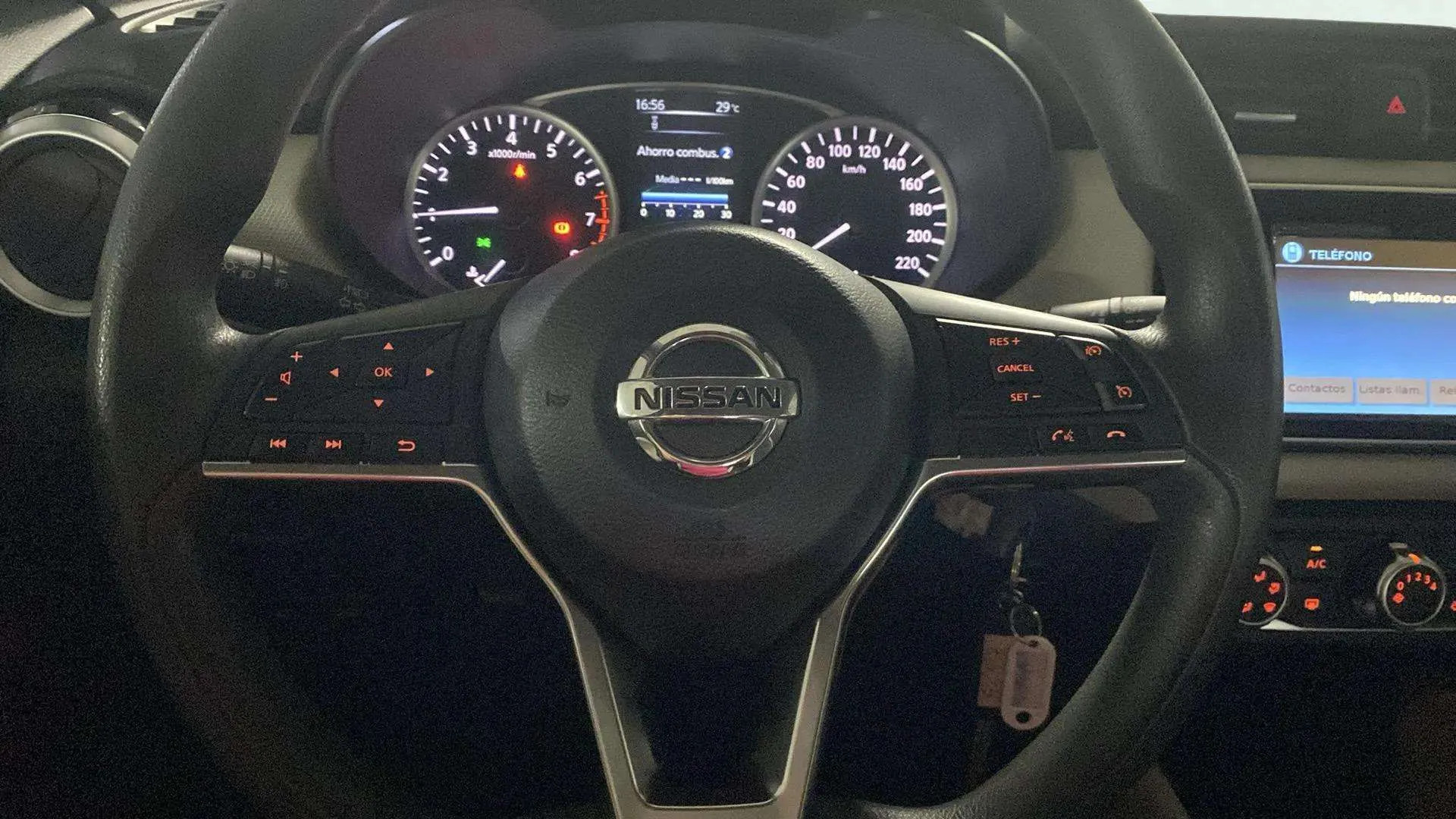 Nissan Micra 1.0G Acenta - foto 10