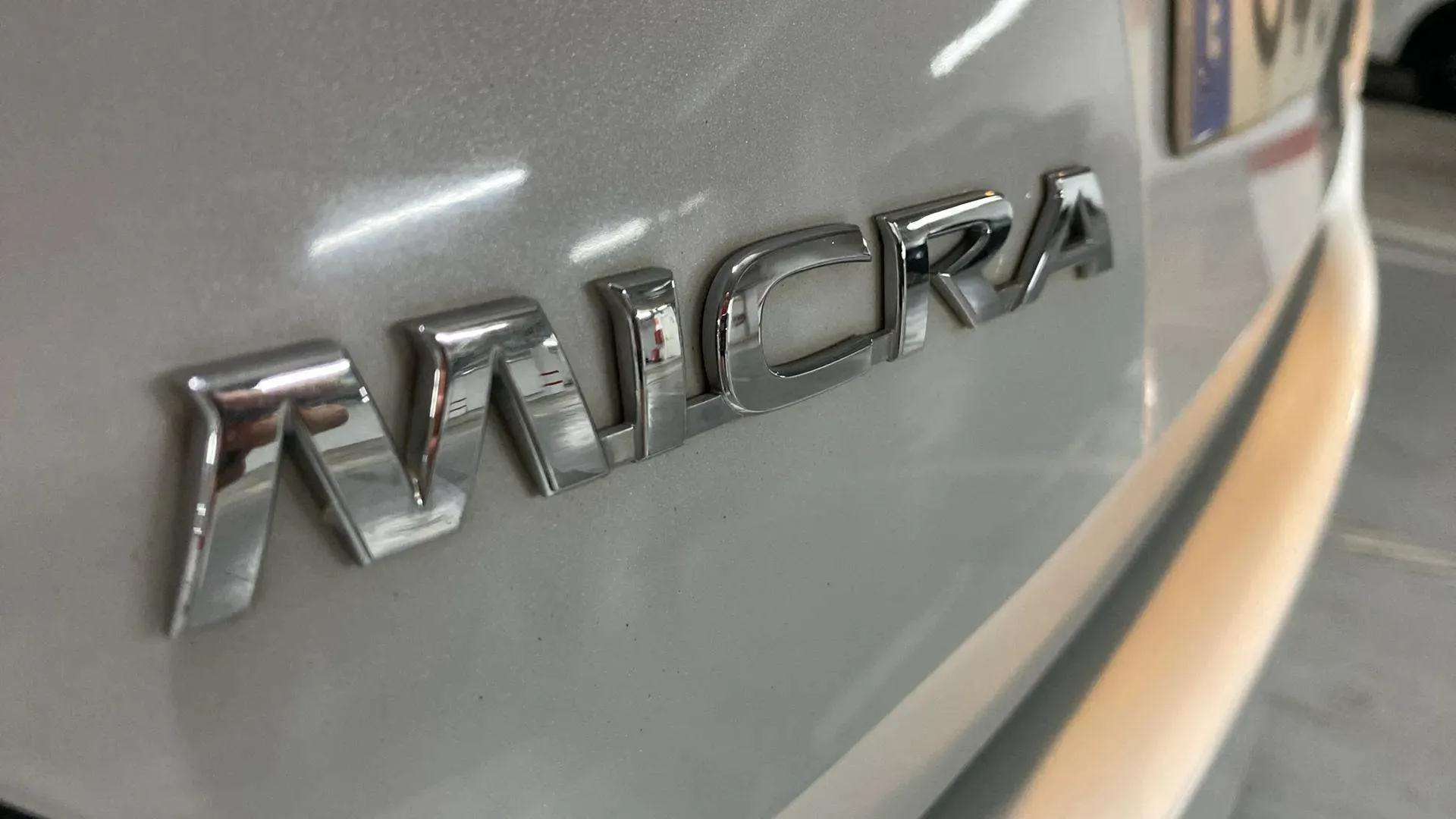 Nissan Micra 1.0G Acenta - foto 30