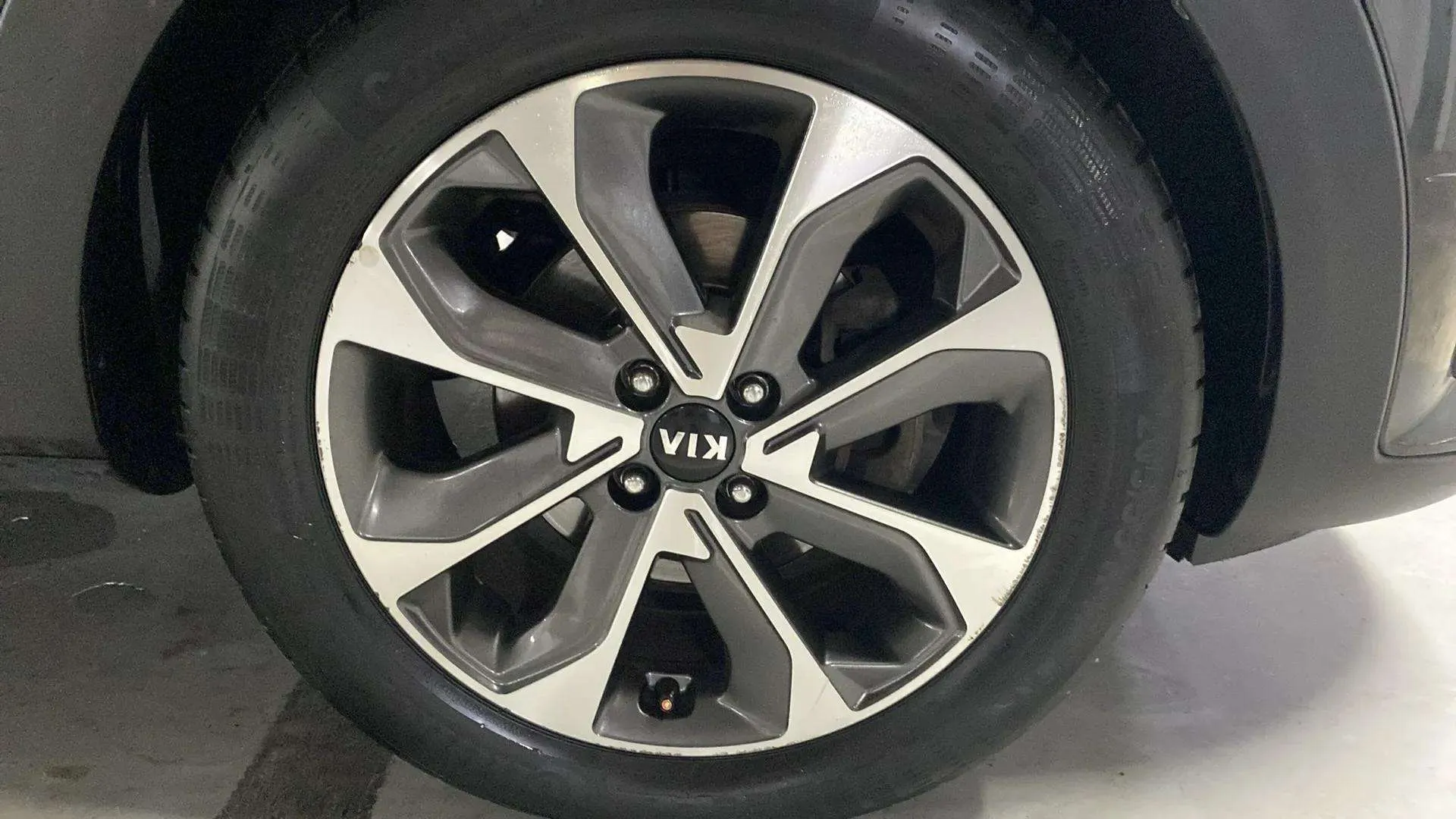Kia Stonic 1.0 T-GDi Drive DCT - foto 32