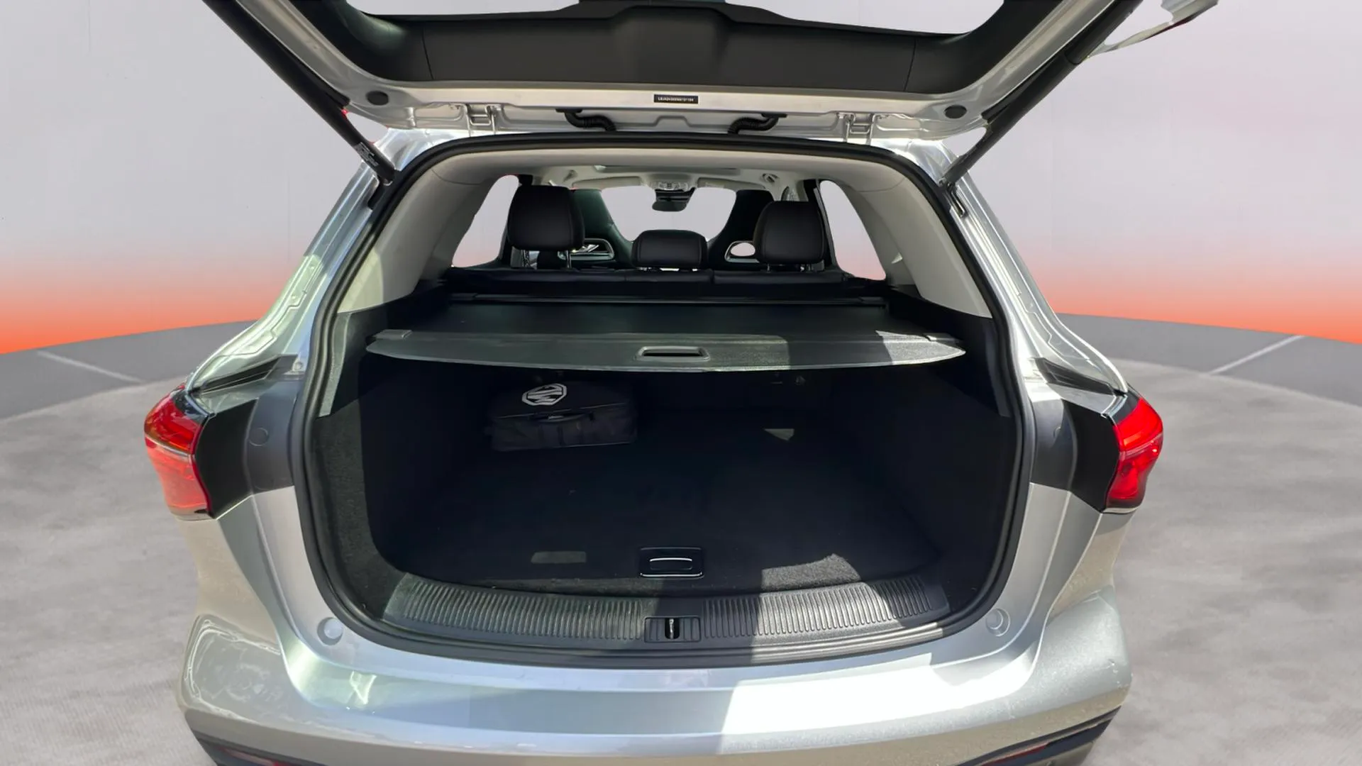 MG HS 1.5T-GDI PHEV Luxury - foto 25