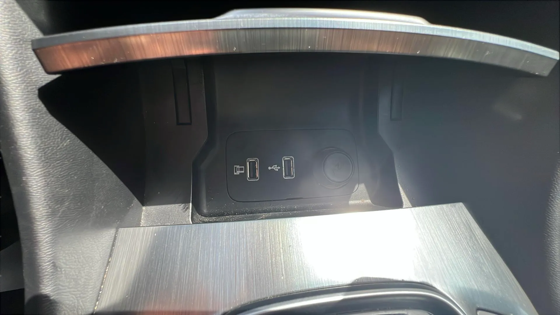 MG HS 1.5T-GDI PHEV Luxury - foto 16