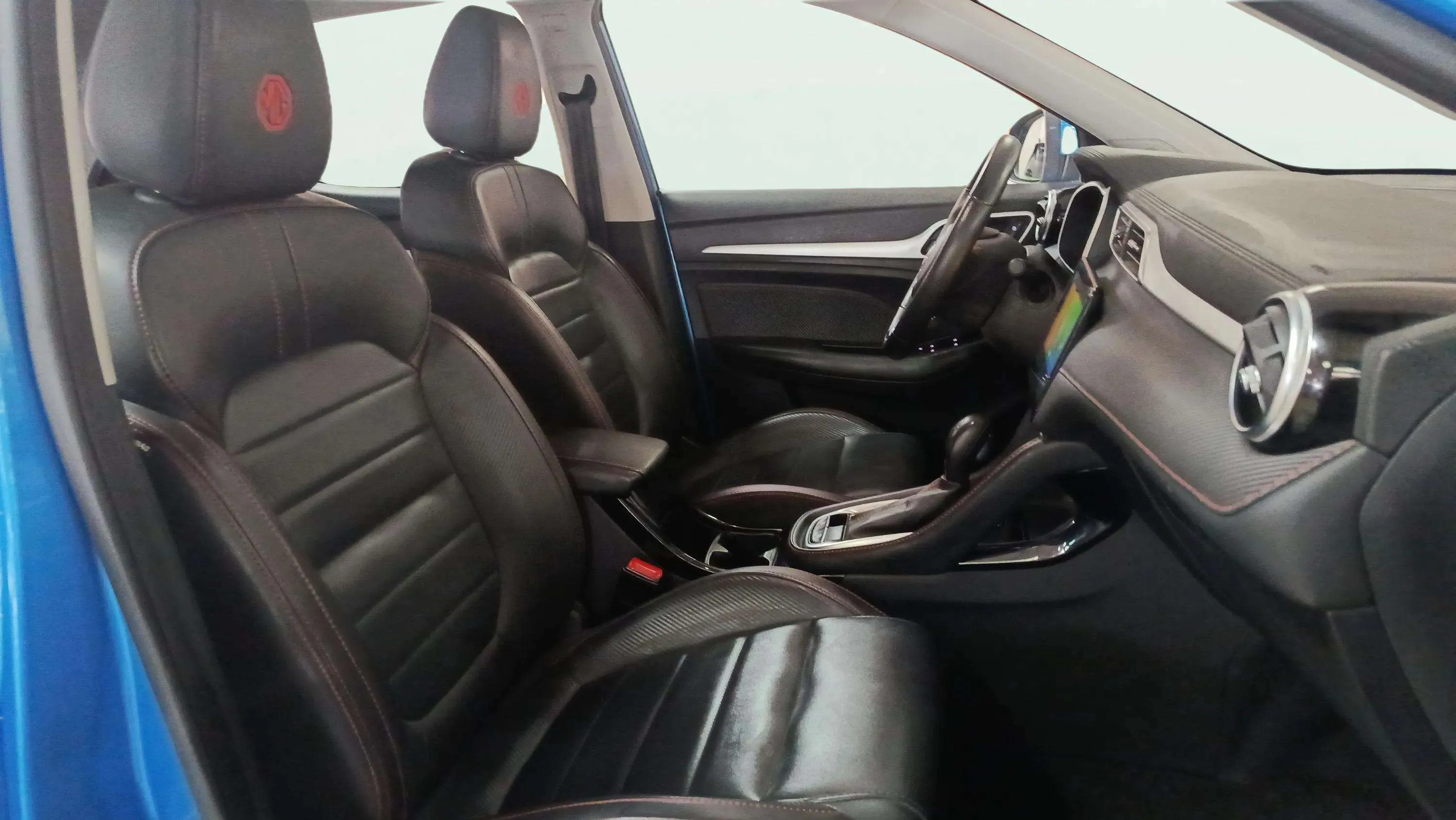 MG ZS 1.0T Luxury - foto 10