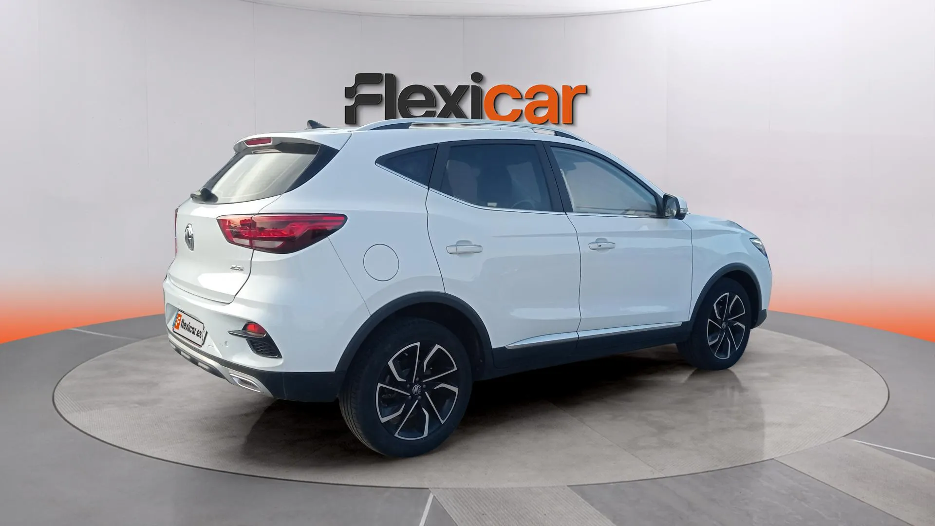 MG ZS 1.0T Luxury - foto 6