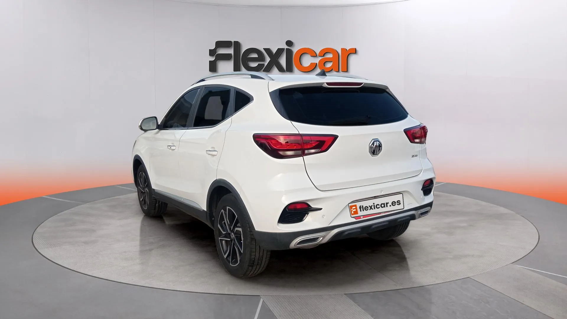 MG ZS 1.0T Luxury - foto 11