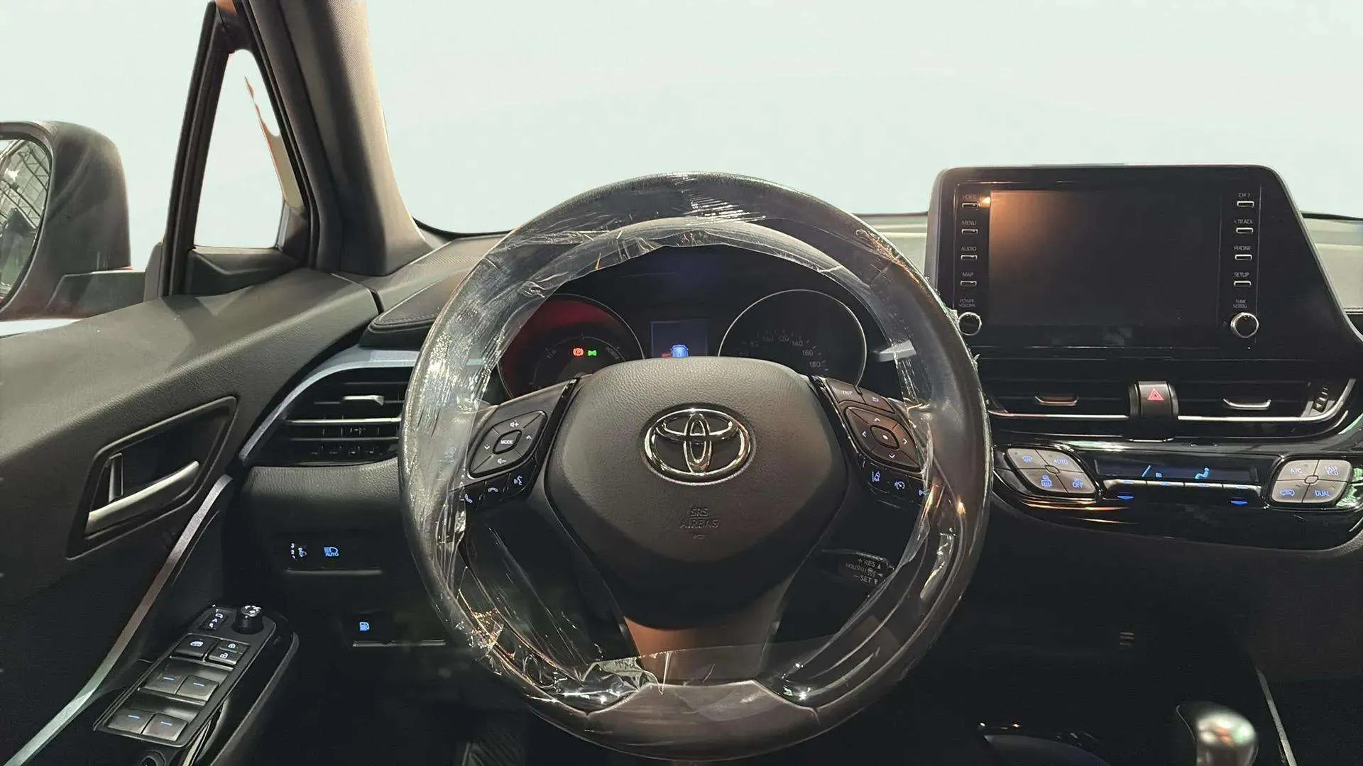 Toyota C-HR 1.8 125H Advance - foto 11