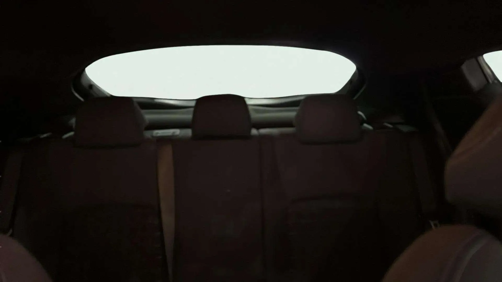 Toyota C-HR 1.8 125H Advance - foto 23