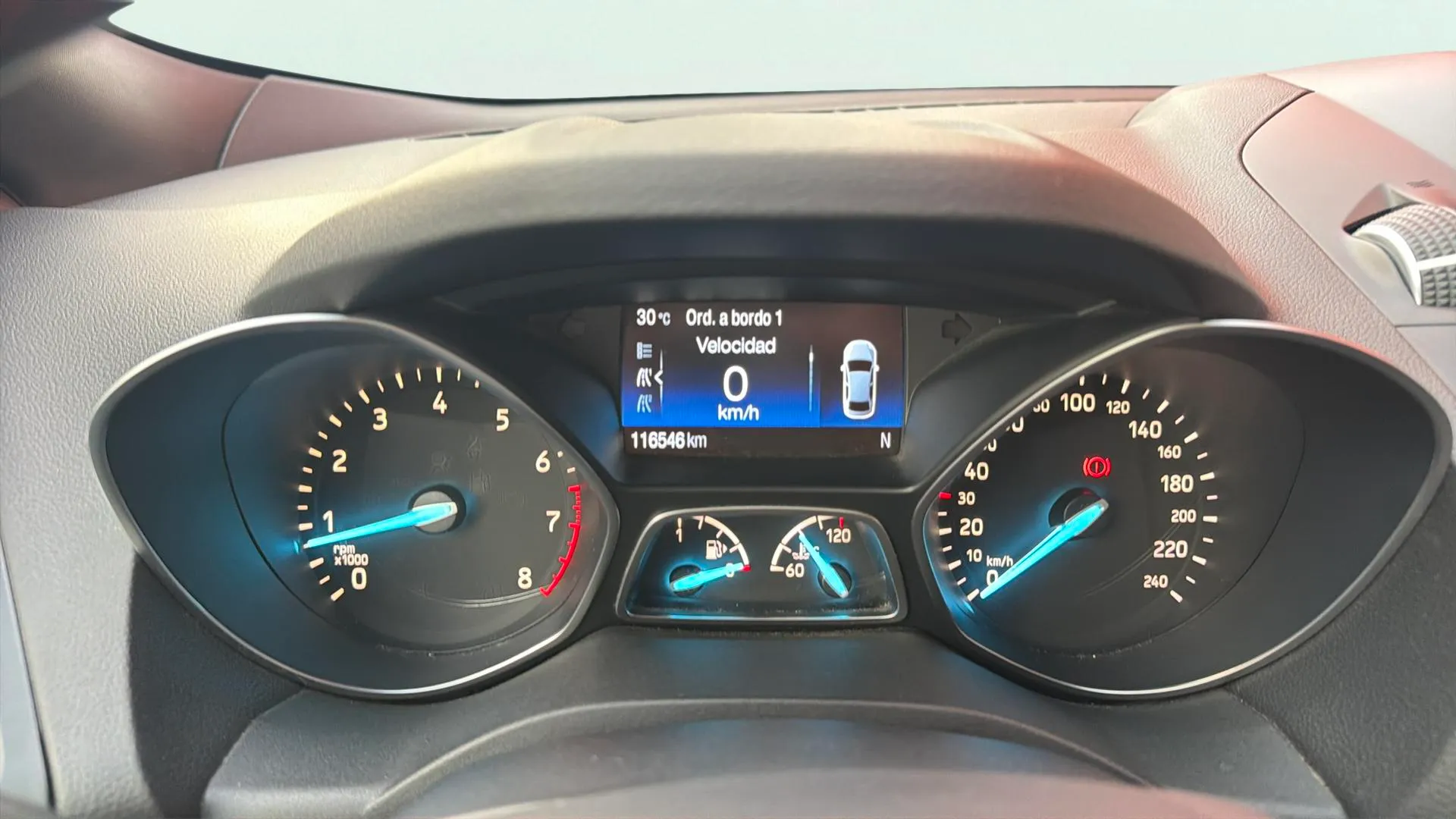 Ford Kuga 1.5 EcoBoost 4x2 ST-Line - foto 12