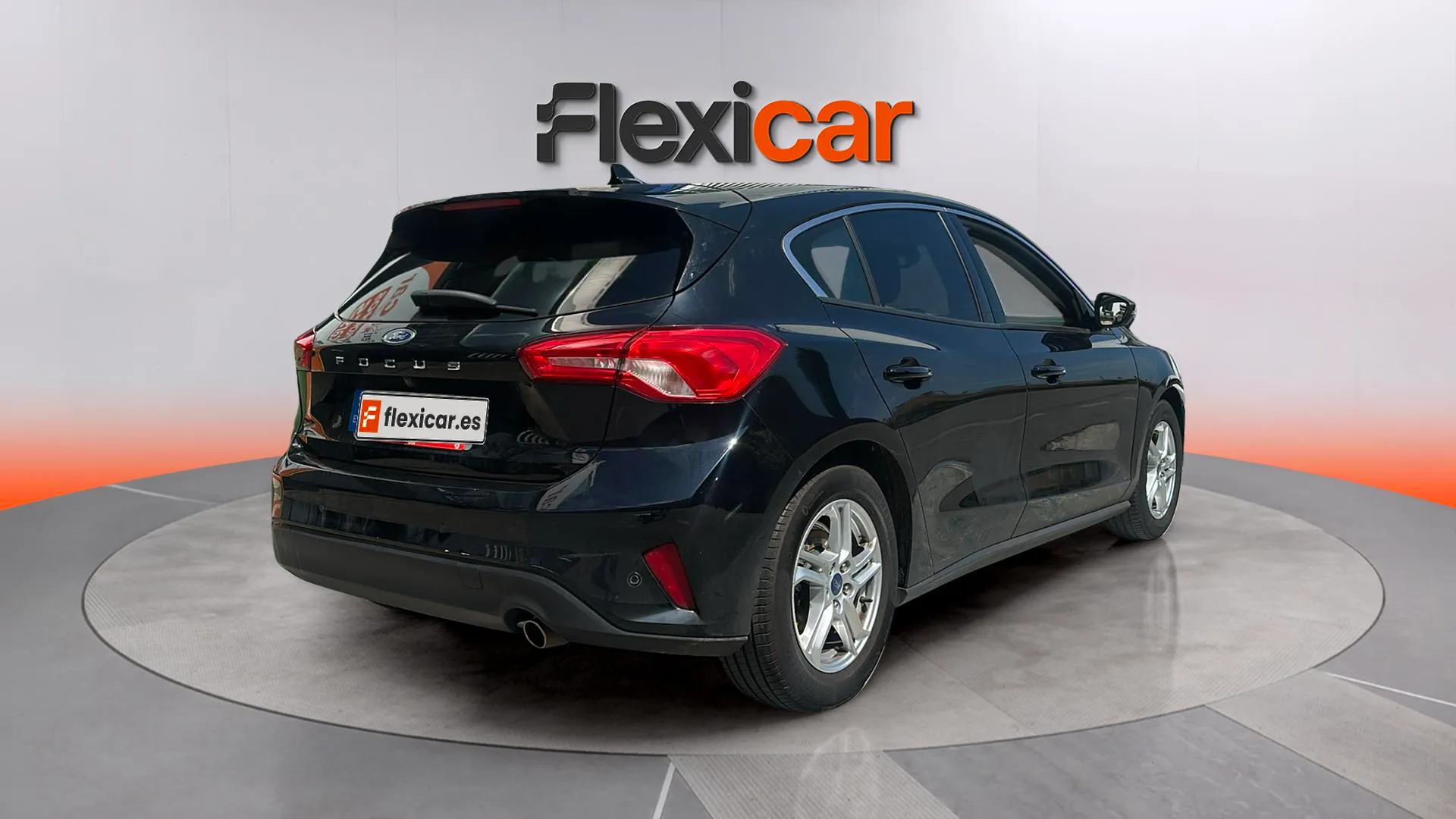 Ford Focus 1.0 EcoBoost Active - foto 6