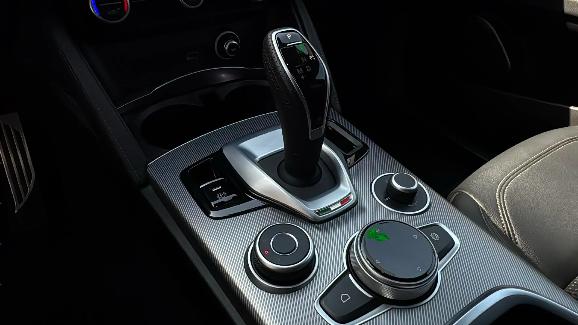 Alfa Romeo Stelvio 2.2 Diesel Sprint AWD - foto 21