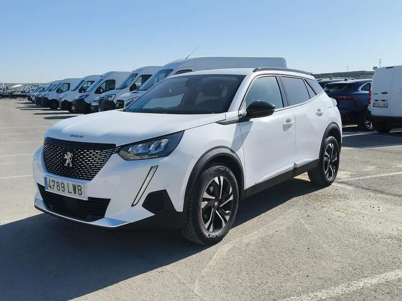 Peugeot 2008 Allure BlueHDi - foto 2