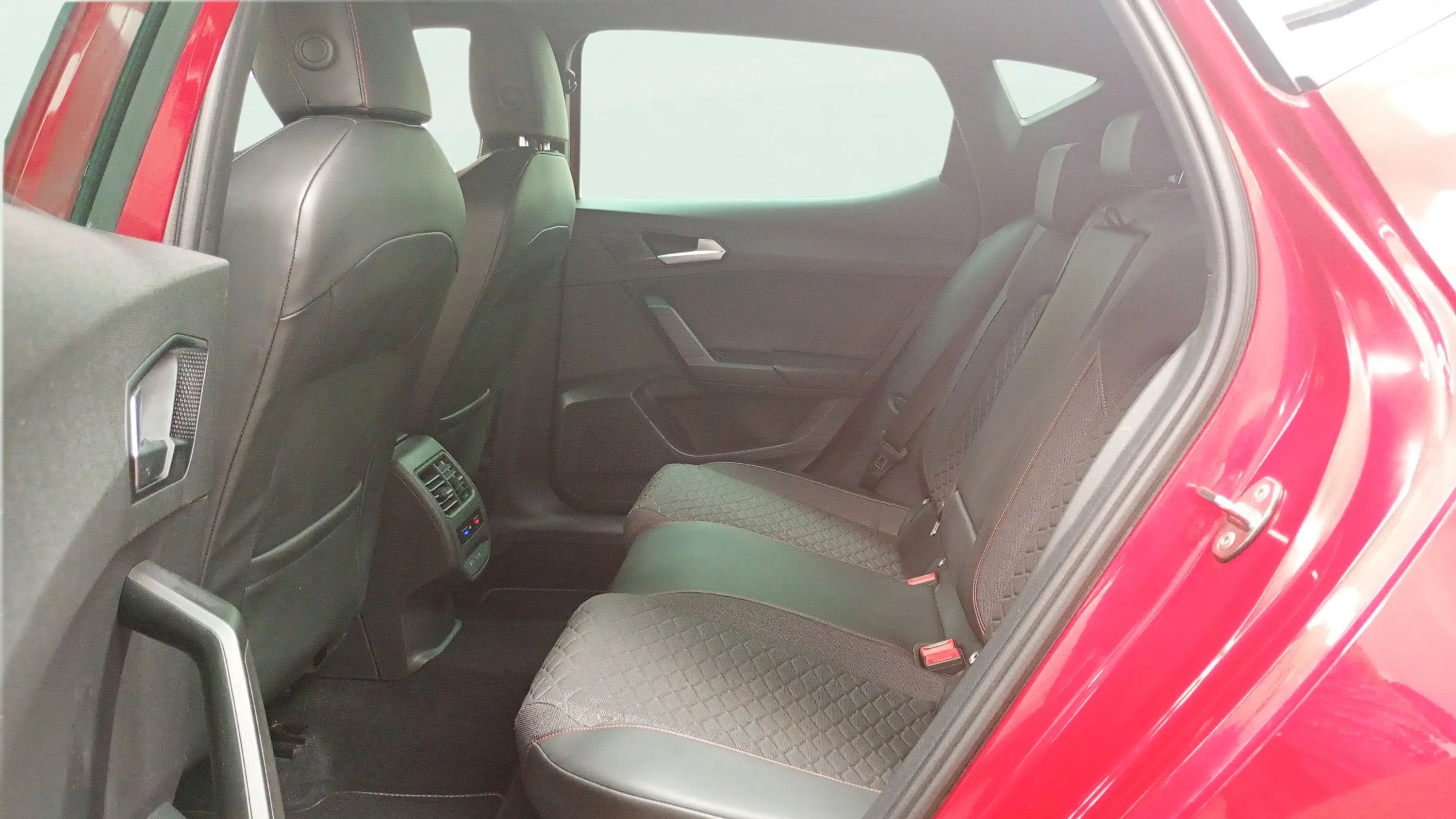 SEAT León 1.4 e-Hybrid DSG-6 FR Go L - foto 25