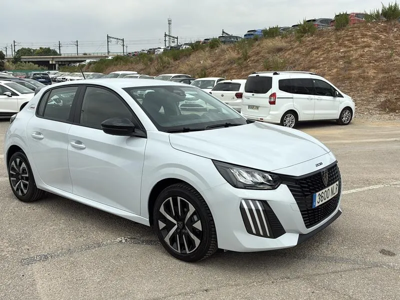 Peugeot 208 Style Hybrid - foto 8