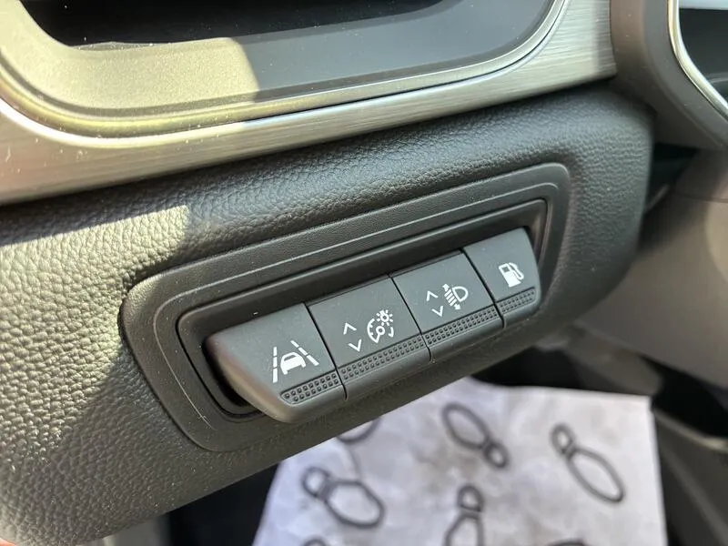 Renault Captur Zen E-Tech - foto 22