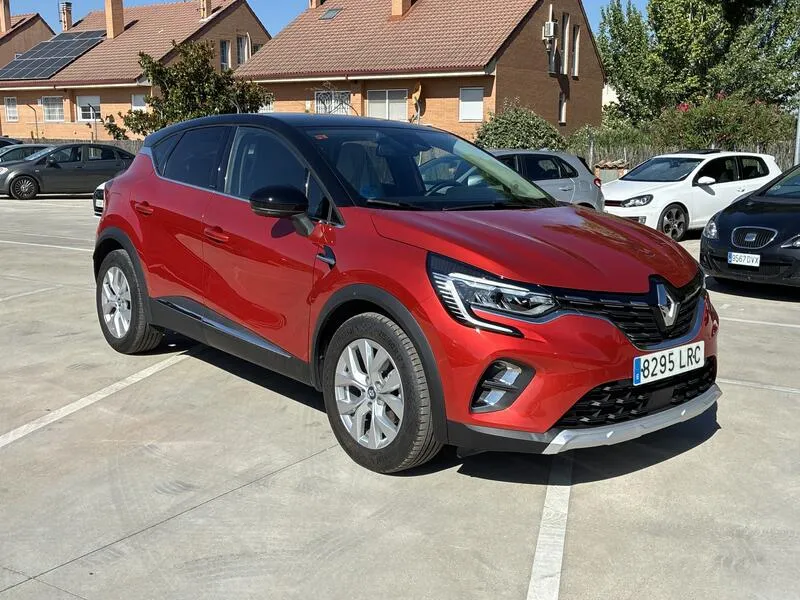 Renault Captur Zen E-Tech - foto 8