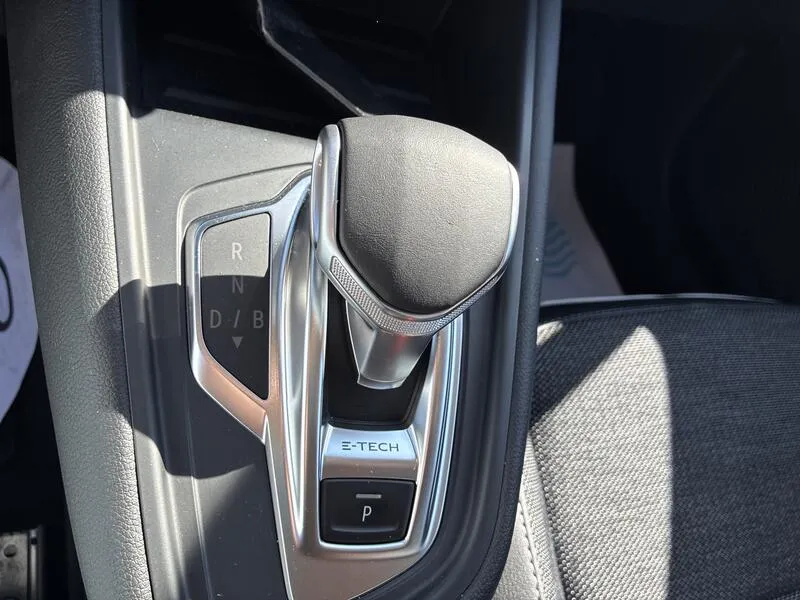 Renault Captur Zen E-Tech - foto 36