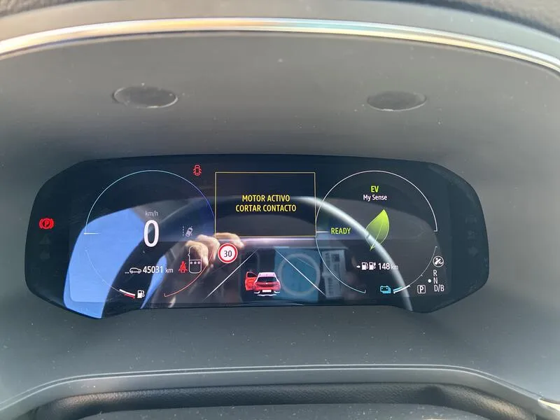Renault Captur Zen E-Tech - foto 23