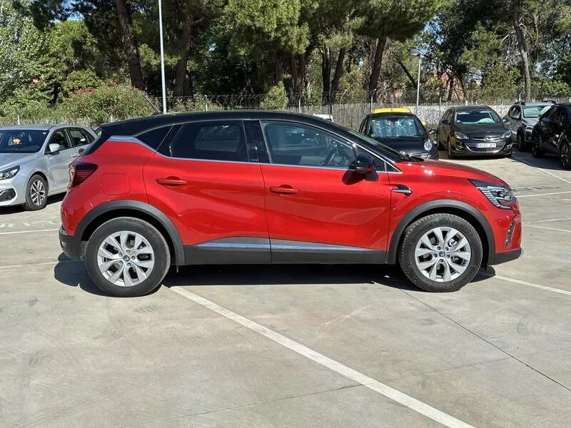 Renault Captur Zen E-Tech - foto 7