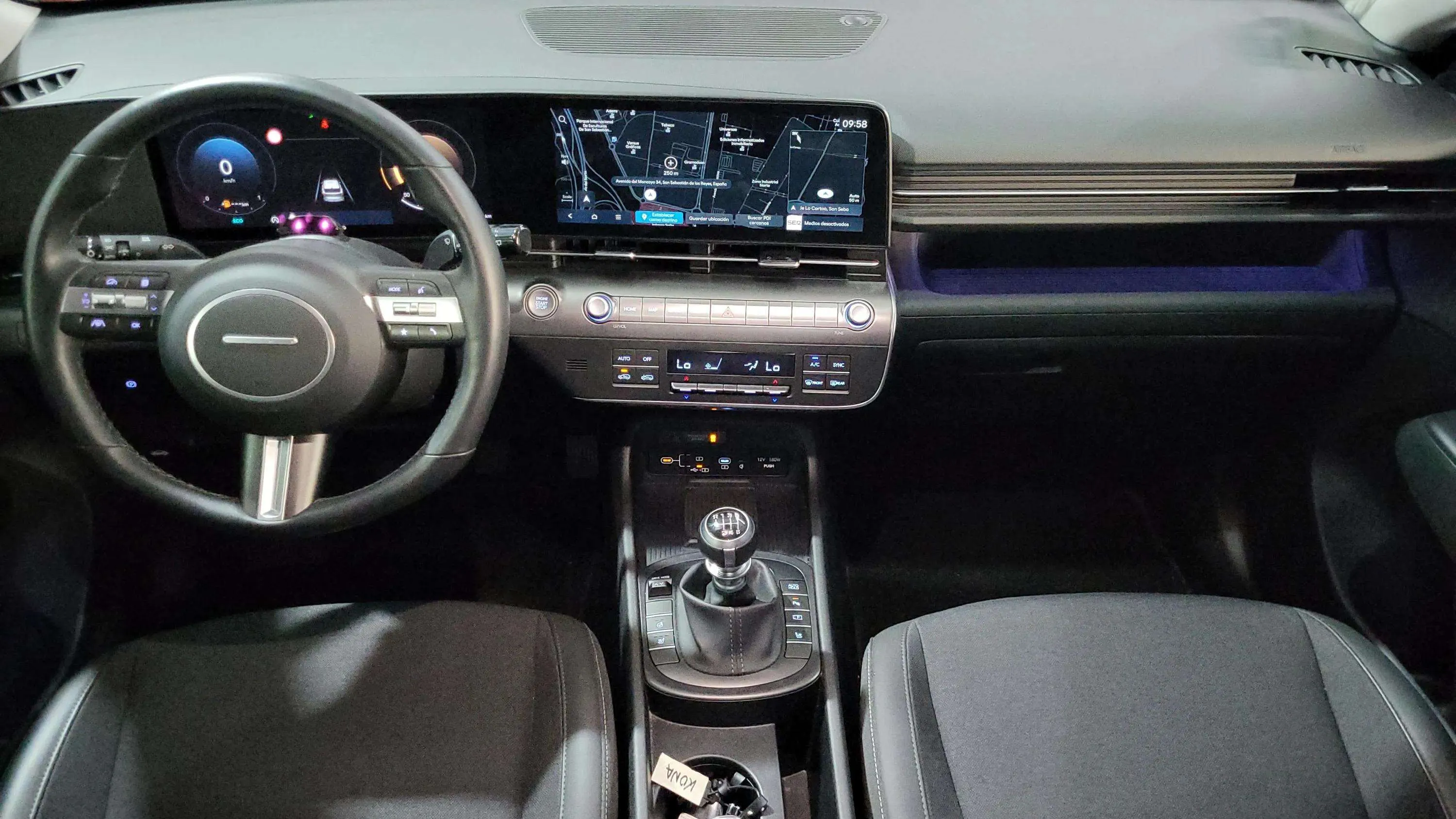 Hyundai Kona 1.0T 48V Maxx - foto 11
