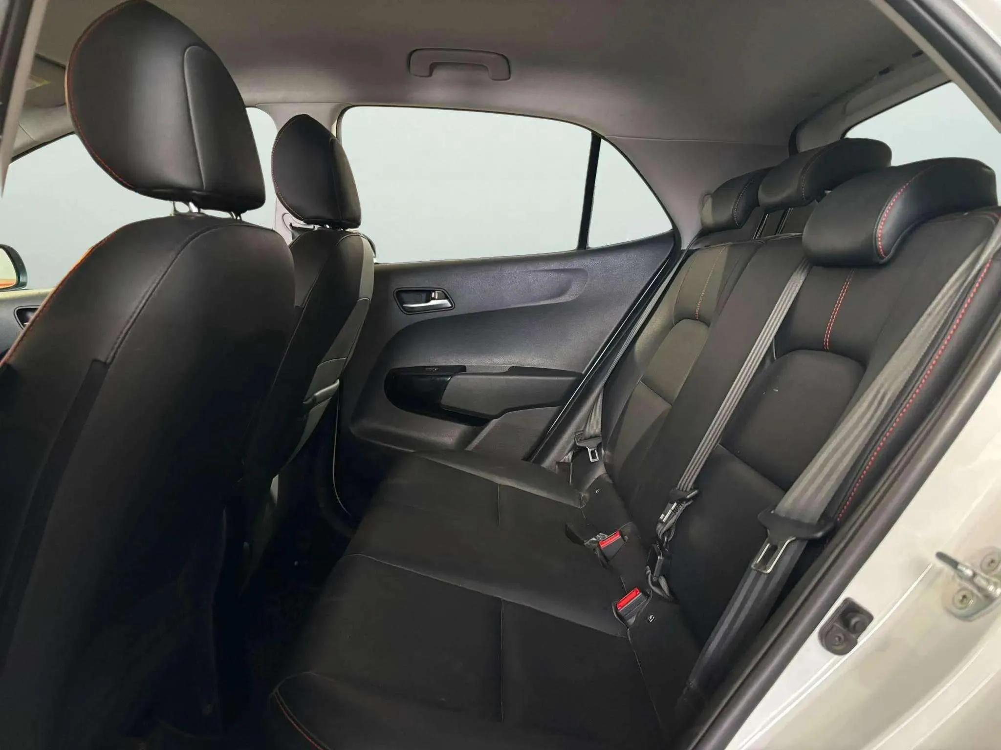 Kia Picanto 1.0 Cvvt GT Line - foto 14