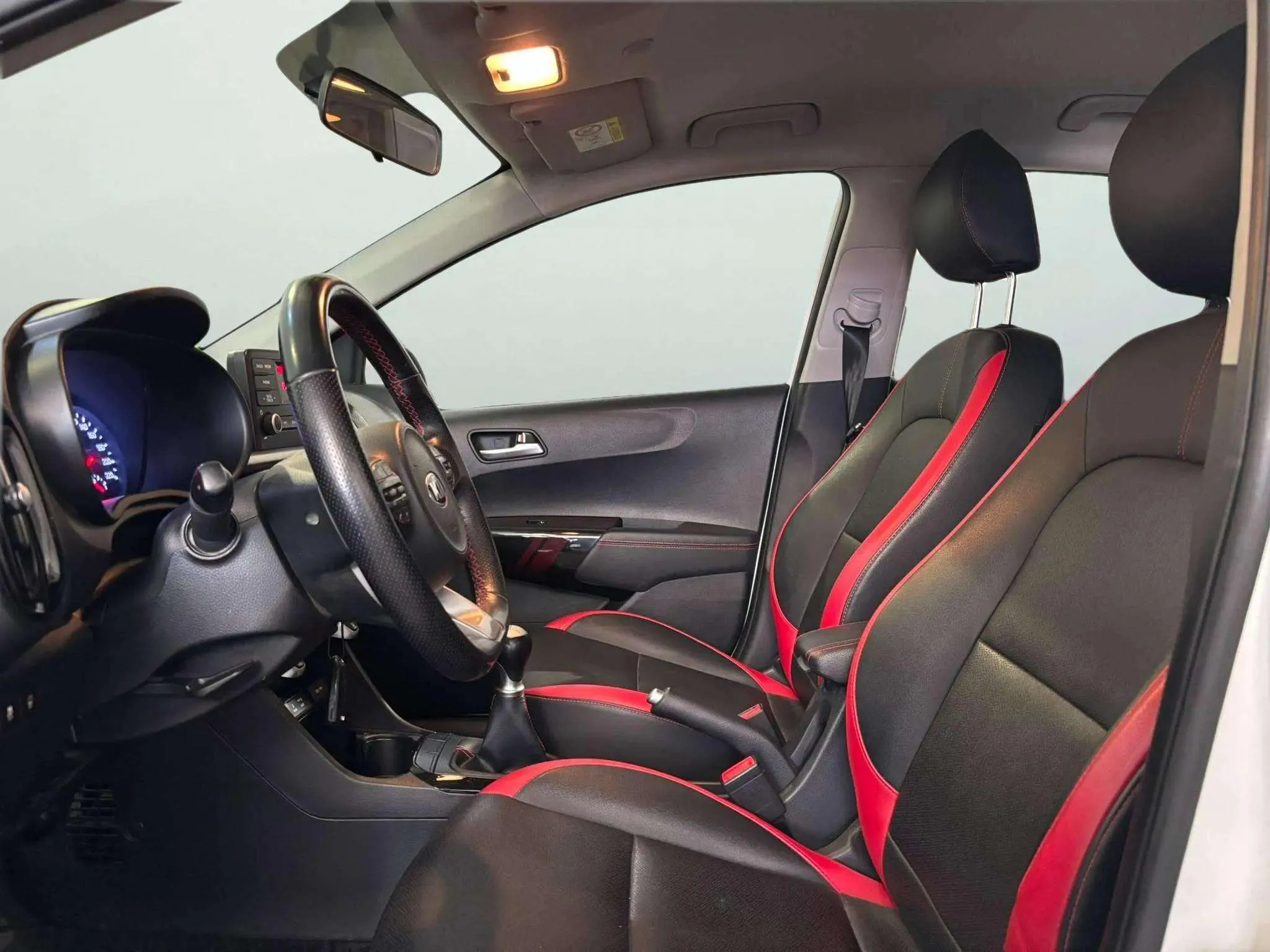 Kia Picanto 1.0 Cvvt GT Line - foto 7