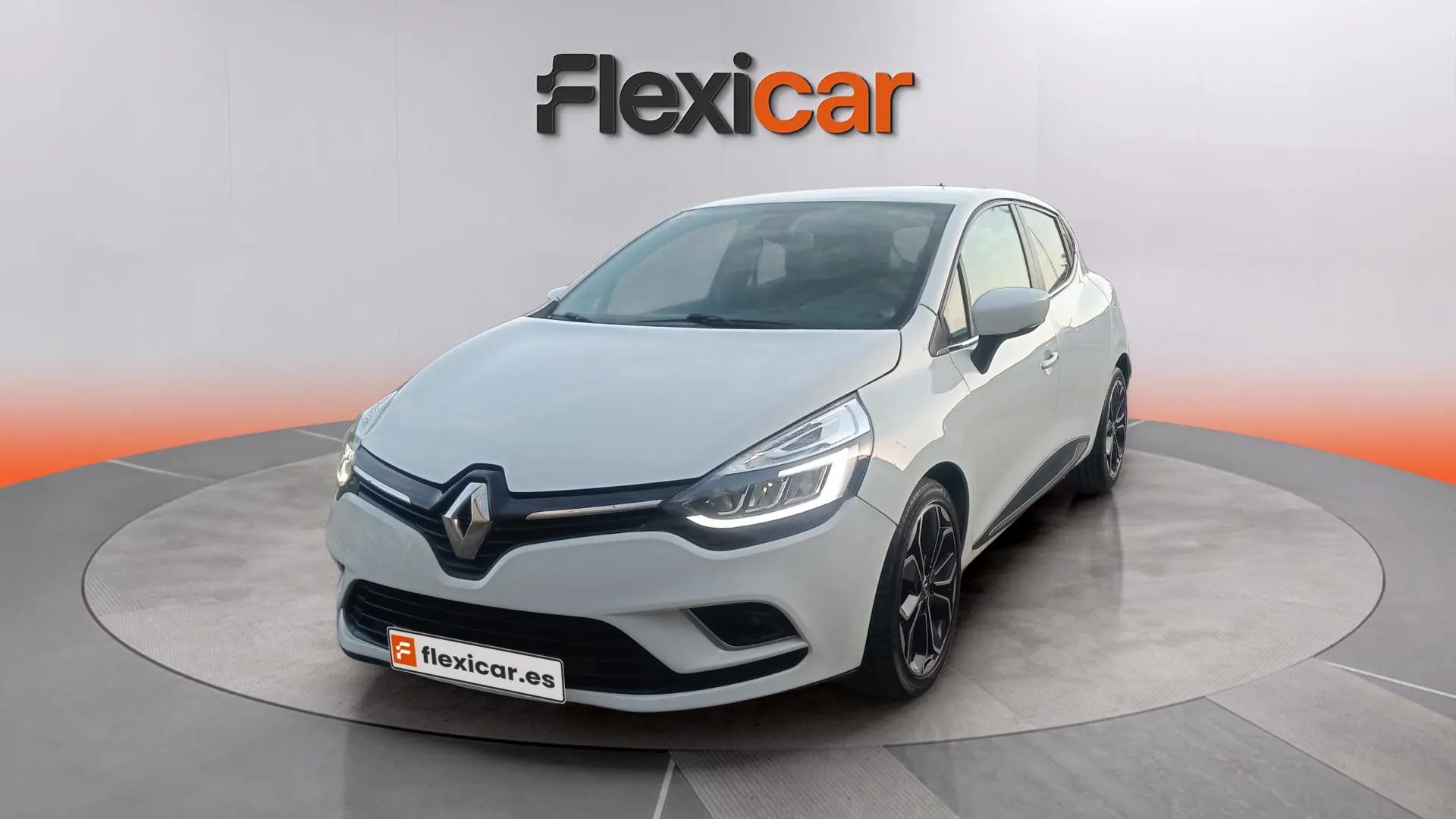 Renault Clio Zen TCe -18 - foto 4