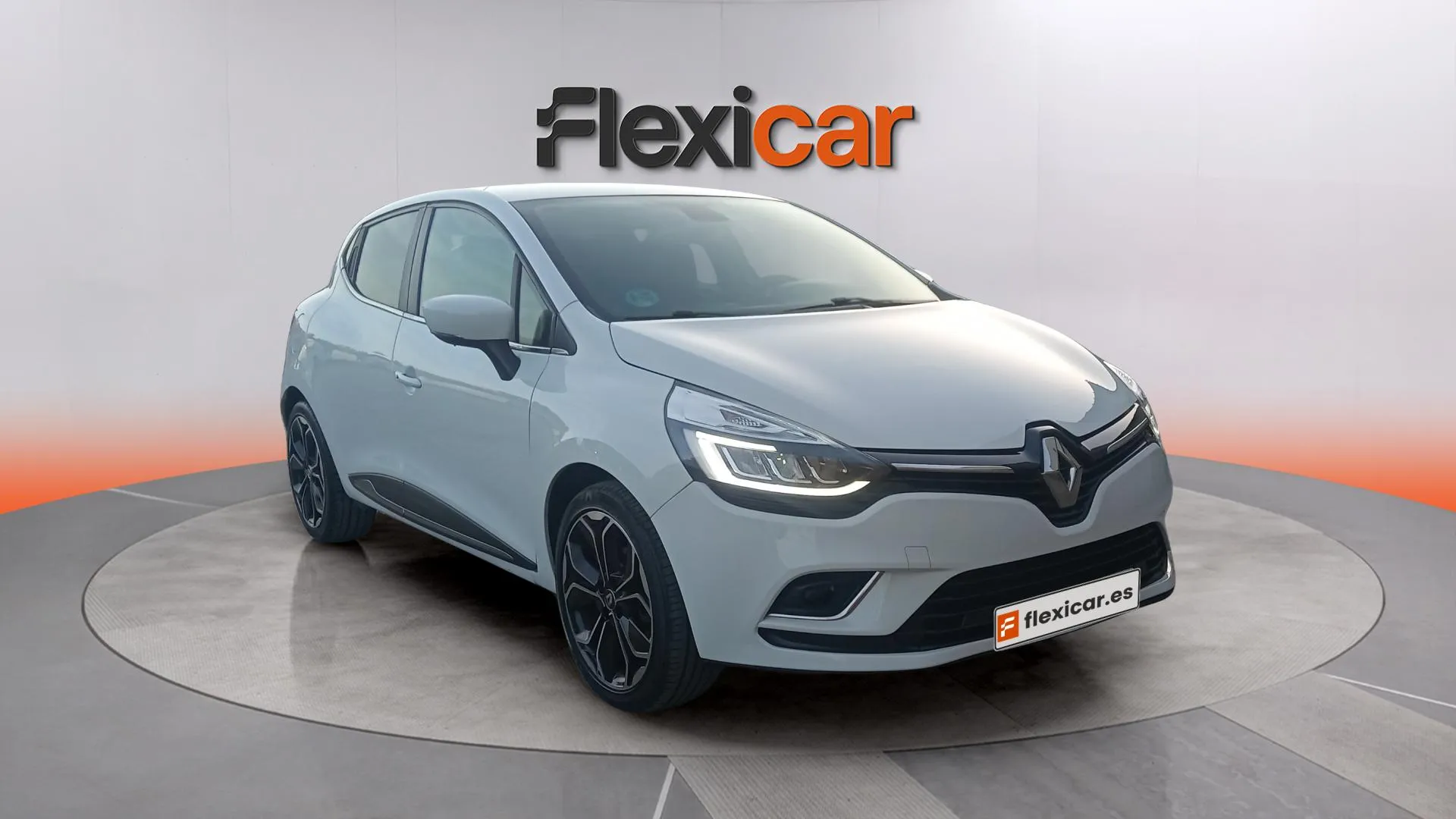 Renault Clio Zen TCe -18 - foto 2