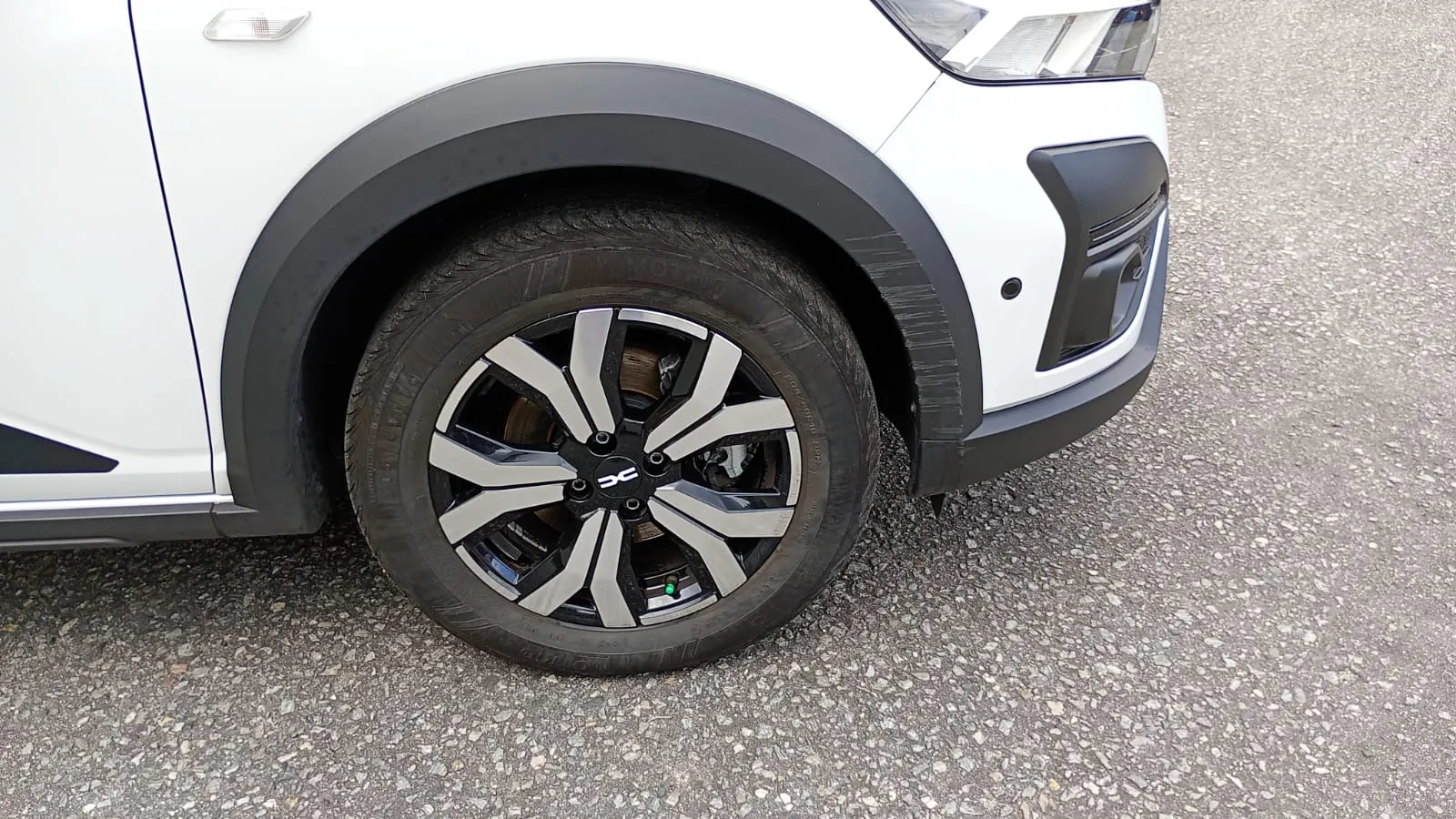Dacia Jogger Expression ECO-G 7 plazas - foto 23