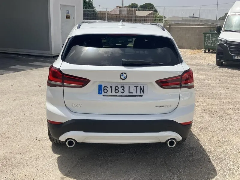 BMW X1 sDrive18dA Corporate - foto 5