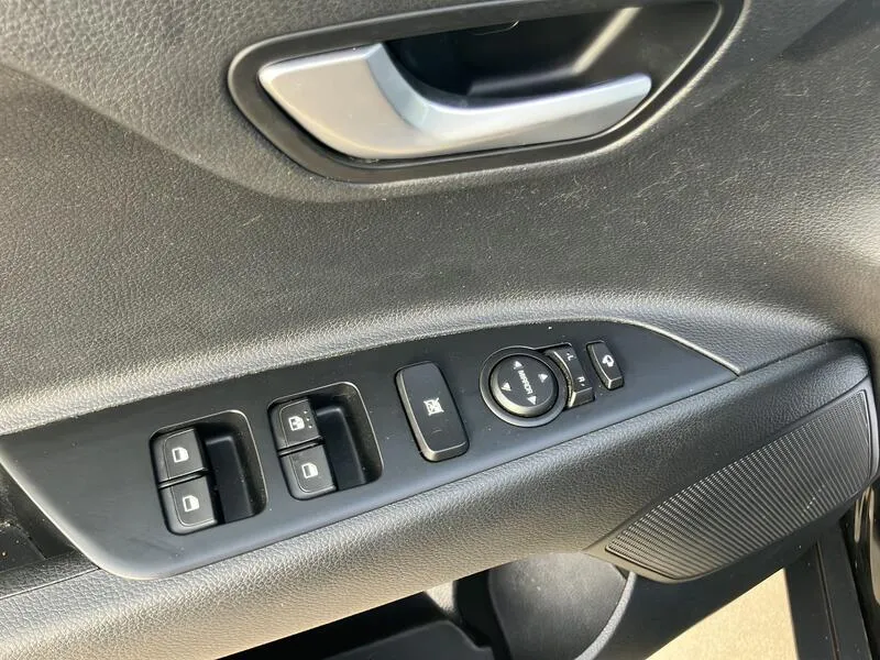 Kia Stonic 1.0 T-GDi MHEV iMT Drive - foto 38