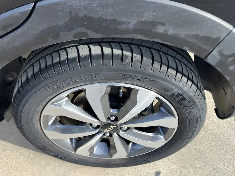 Kia Stonic 1.0 T-GDi MHEV iMT Drive - foto 22