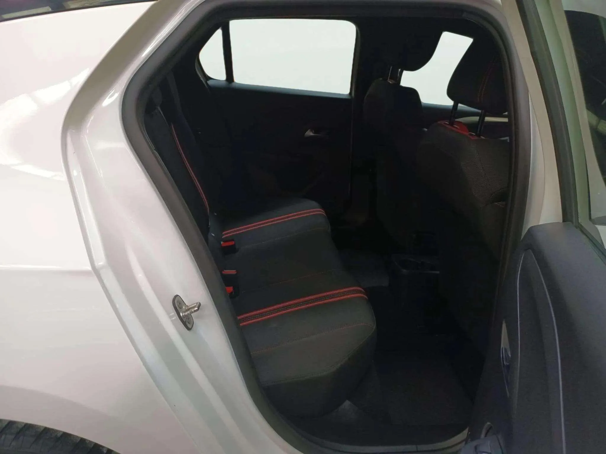Opel Corsa 1.2T XHL GS - foto 10